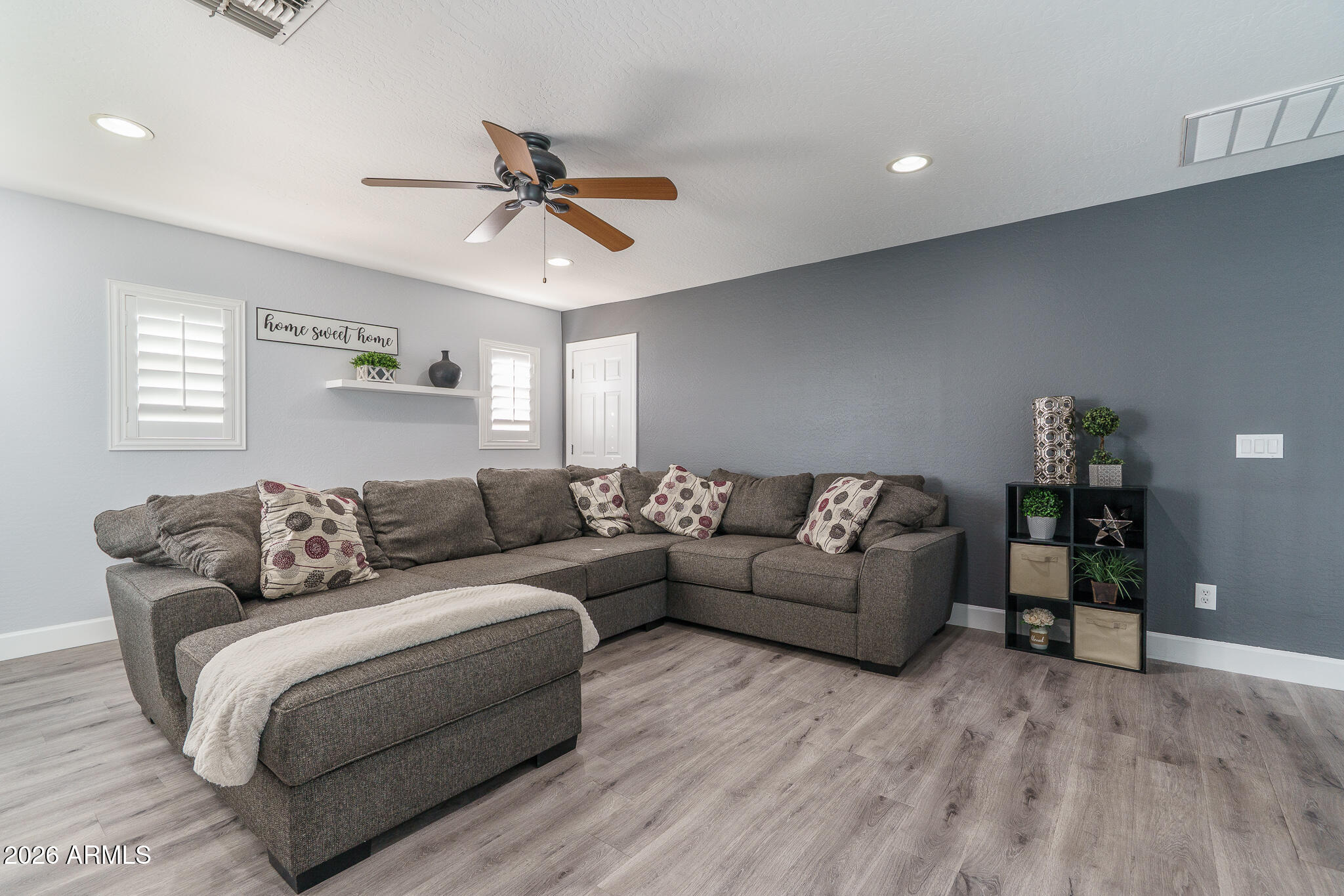 11014 W JEFFERSON Street