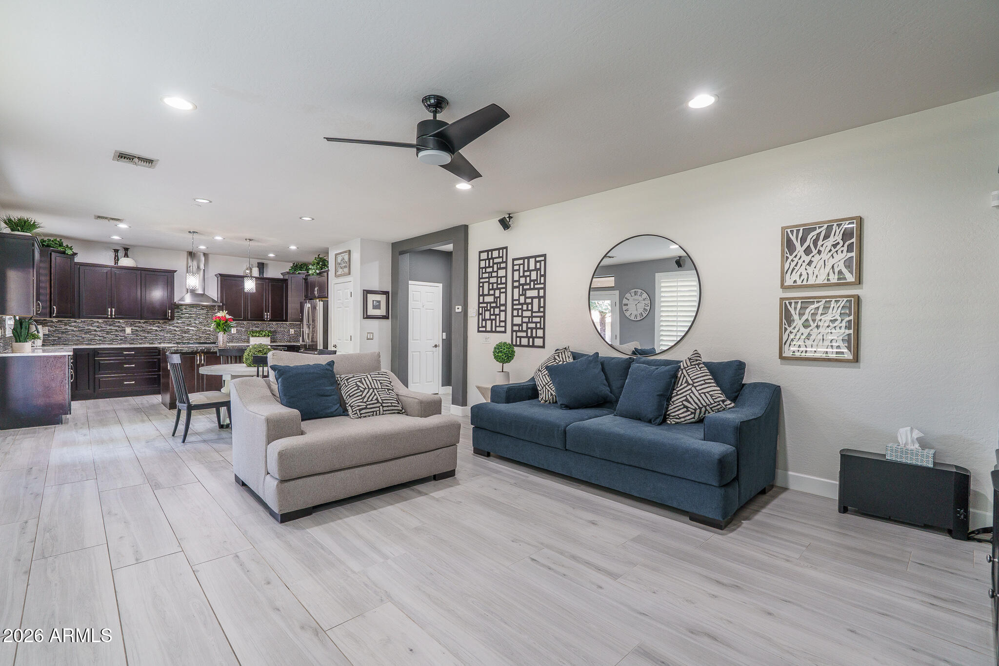 11014 W JEFFERSON Street