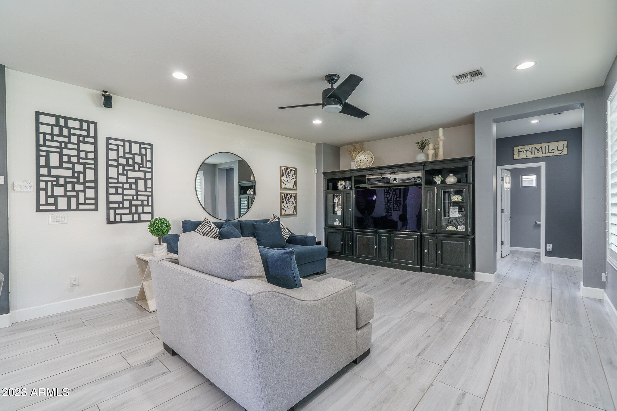 11014 W JEFFERSON Street