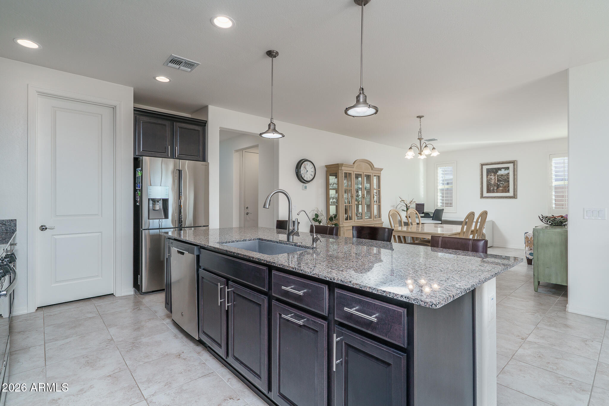 18127 W FAIRVIEW Street