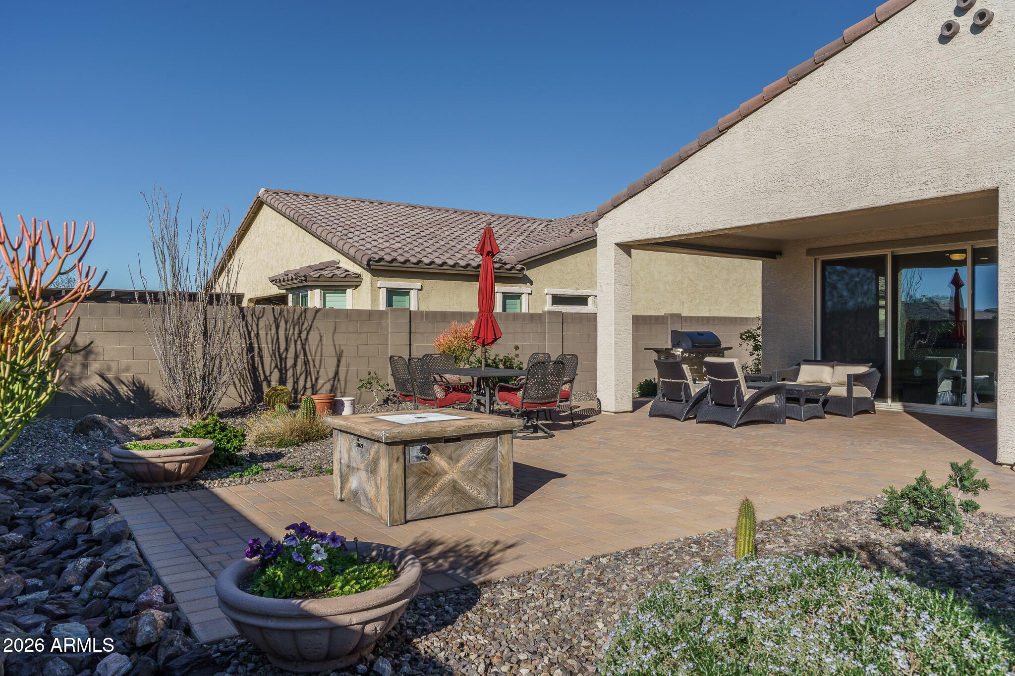 18127 W FAIRVIEW Street