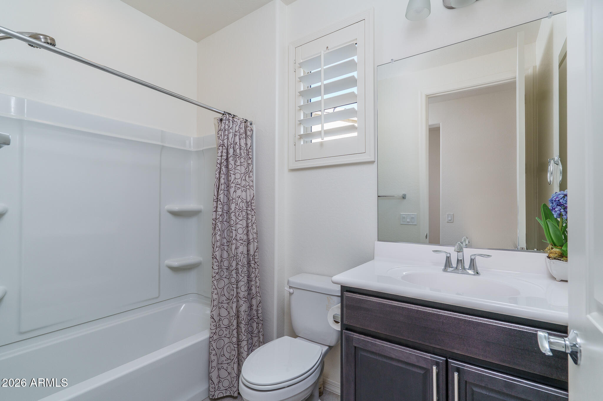 18127 W FAIRVIEW Street