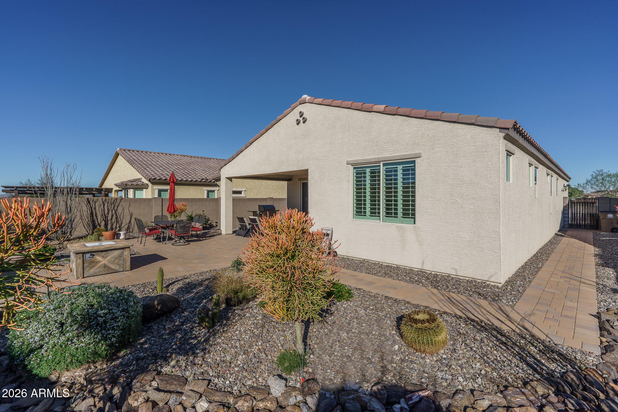 18127 W FAIRVIEW Street