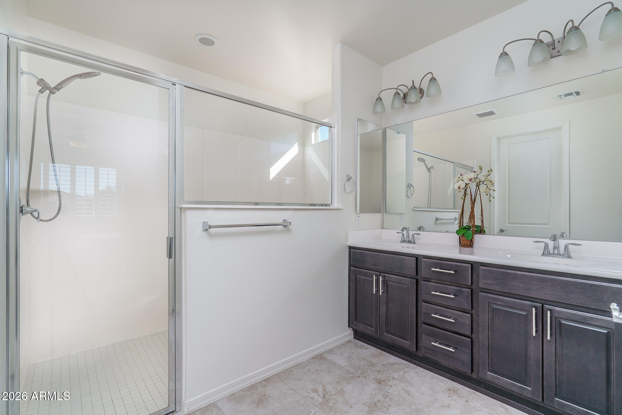 18127 W FAIRVIEW Street