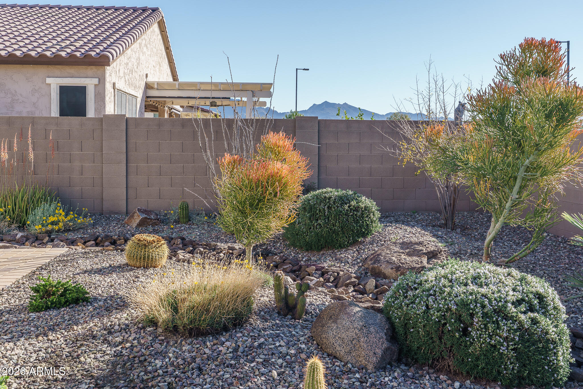 18127 W FAIRVIEW Street