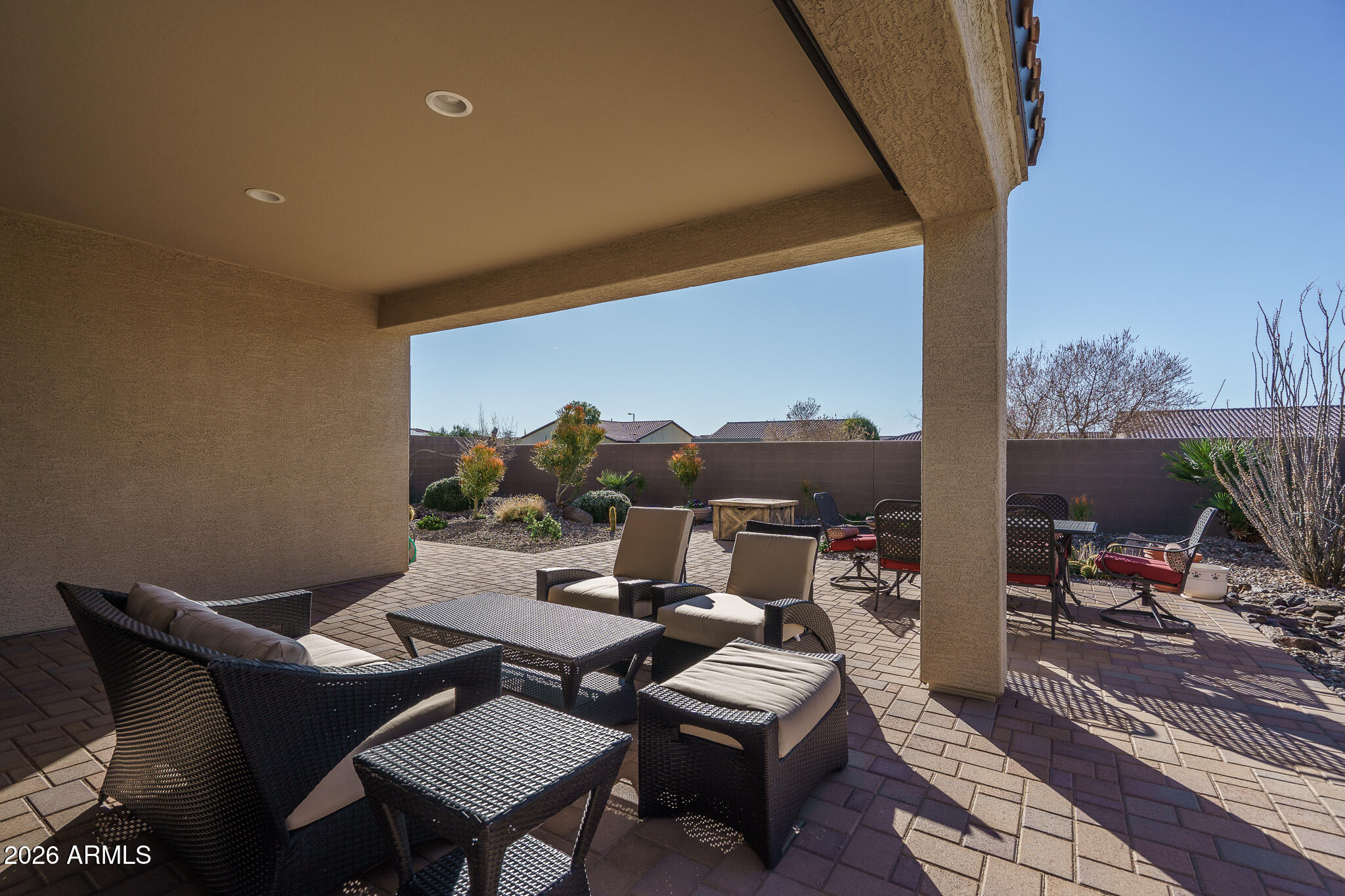 18127 W FAIRVIEW Street