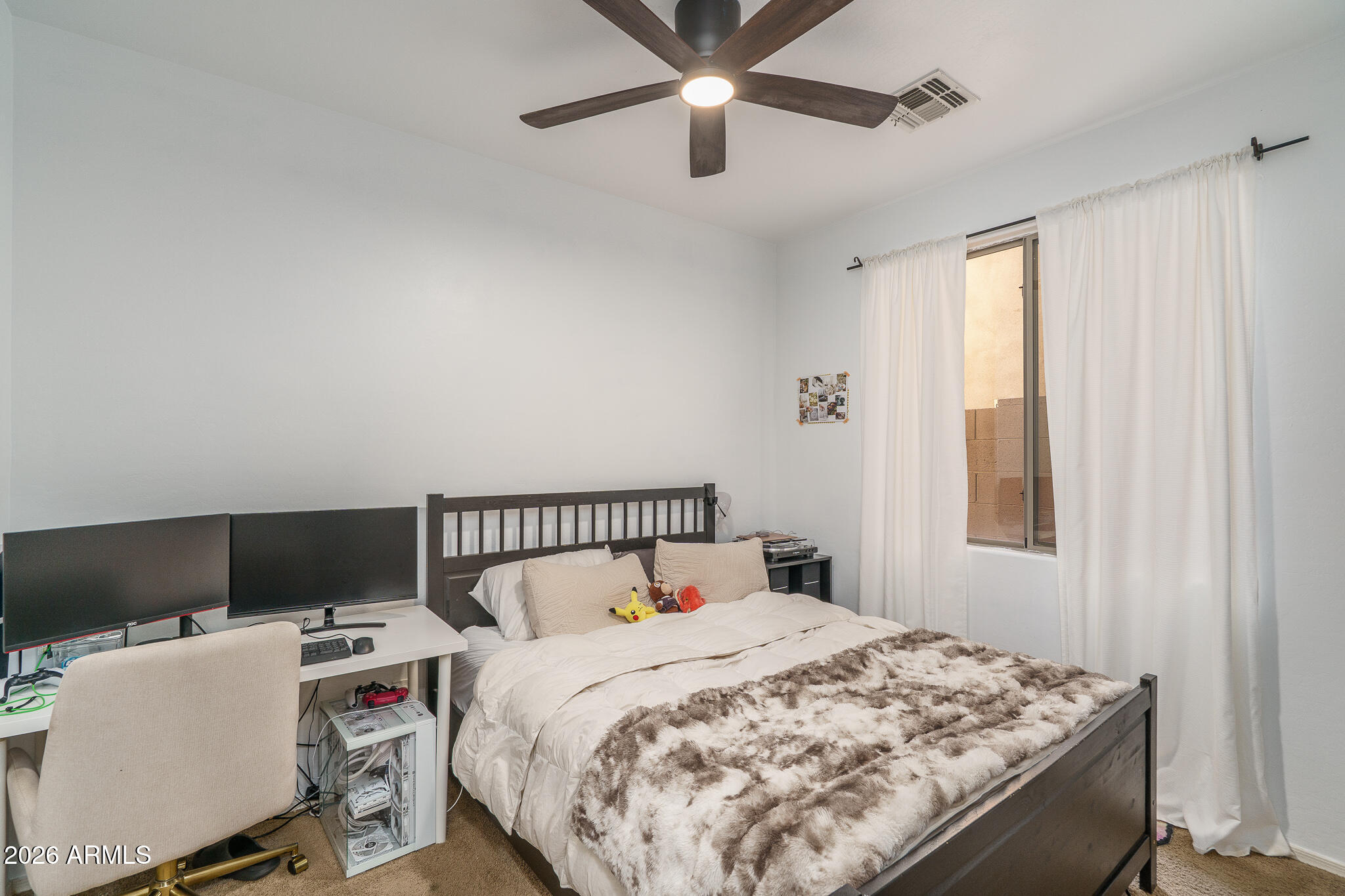 1551 W LACEWOOD Place