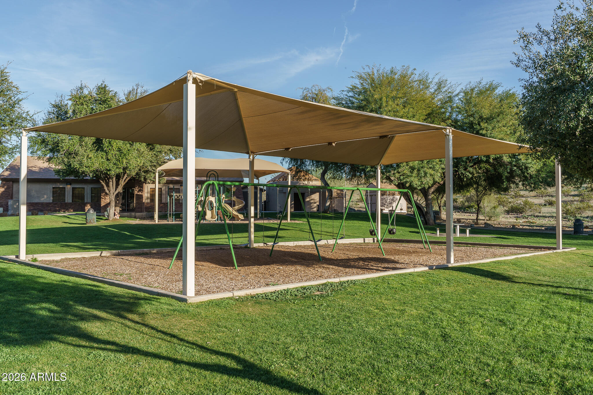 1551 W LACEWOOD Place