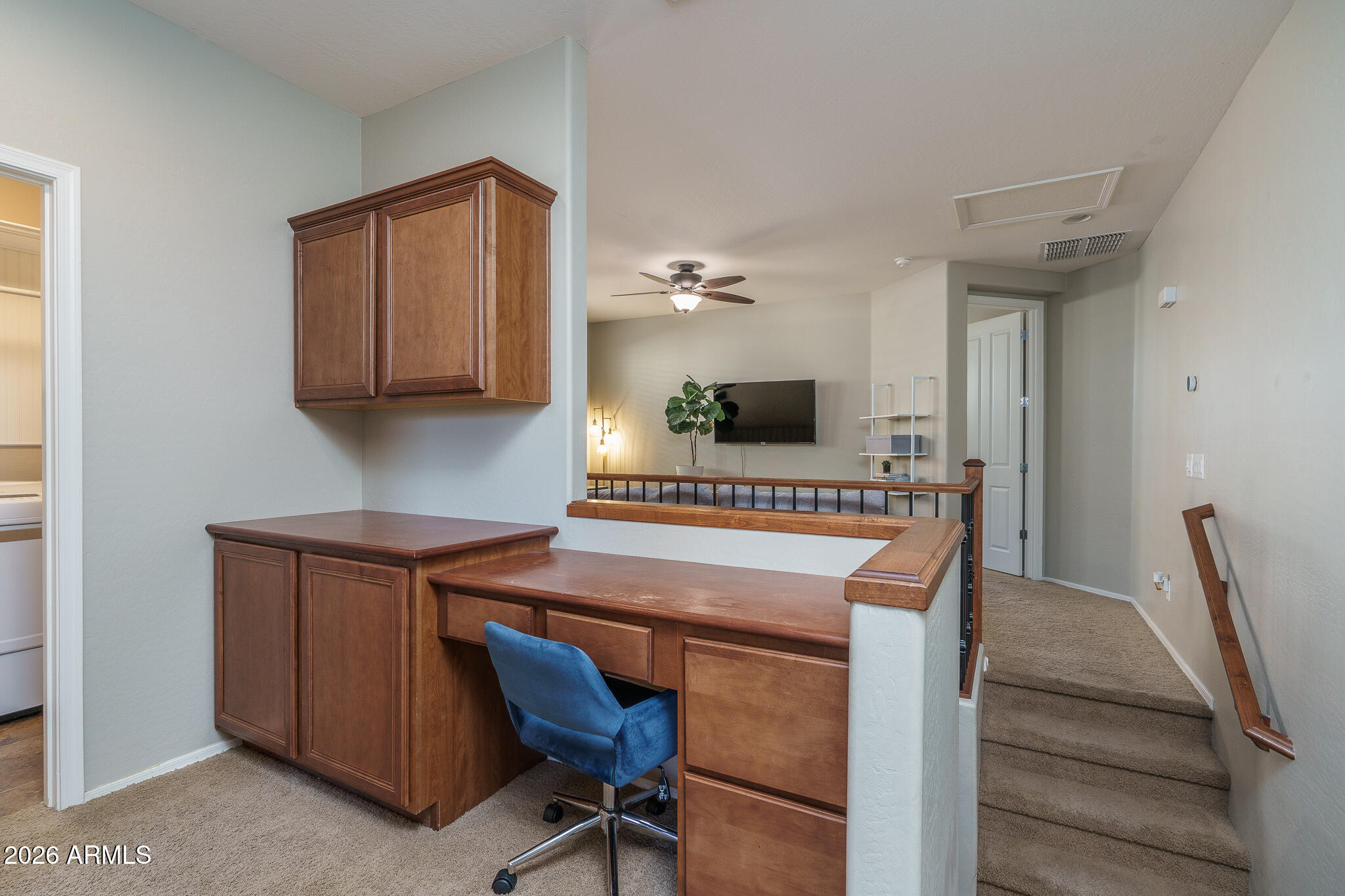 1551 W LACEWOOD Place