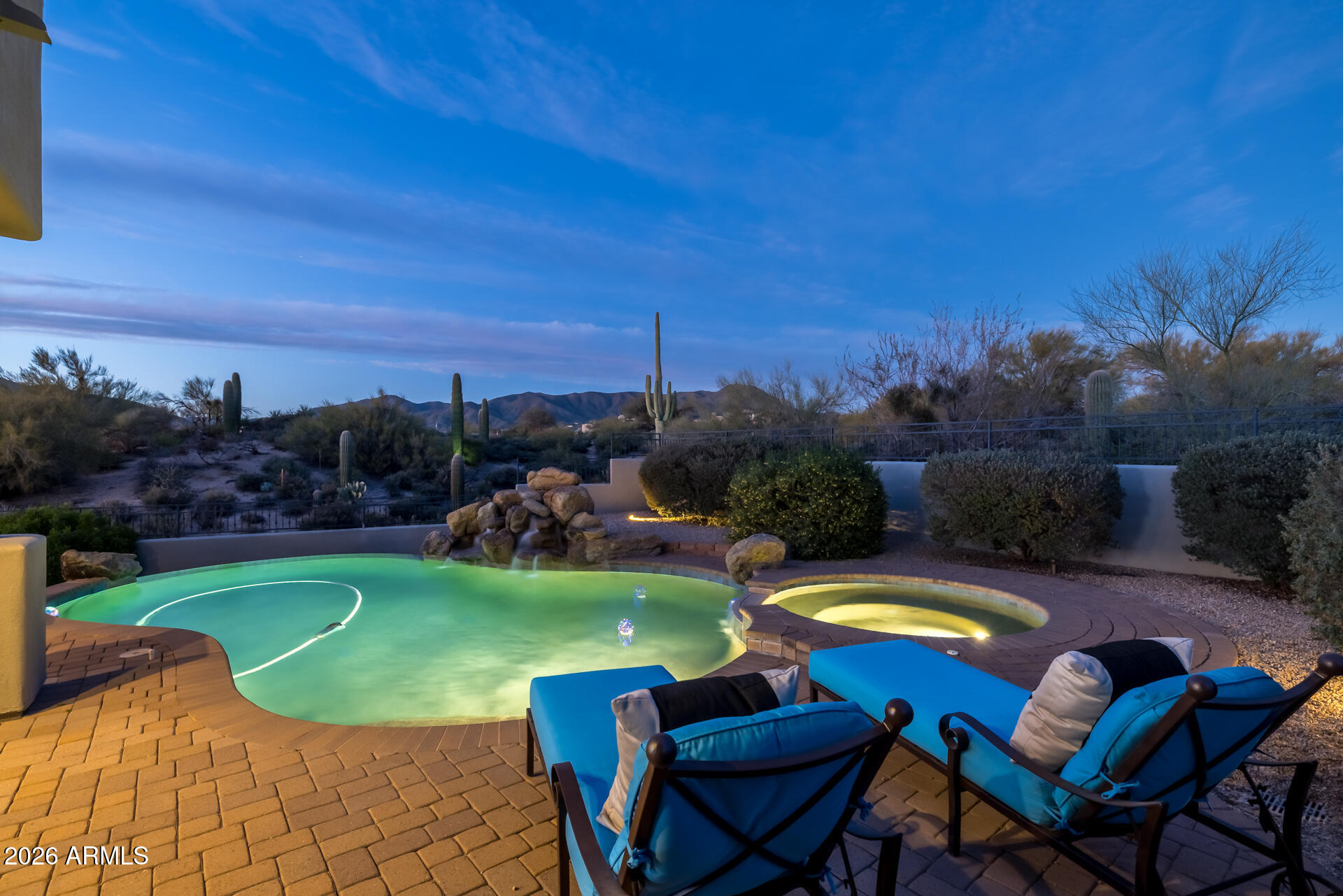 10136 E FILAREE Lane