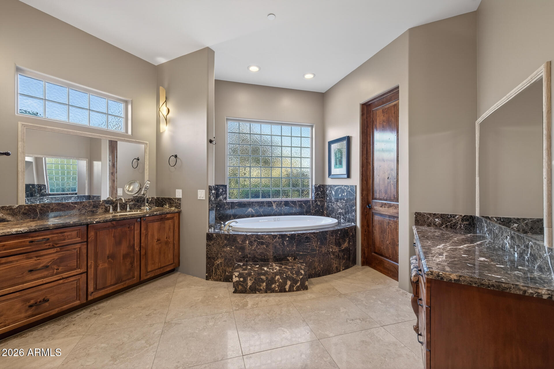 10136 E FILAREE Lane