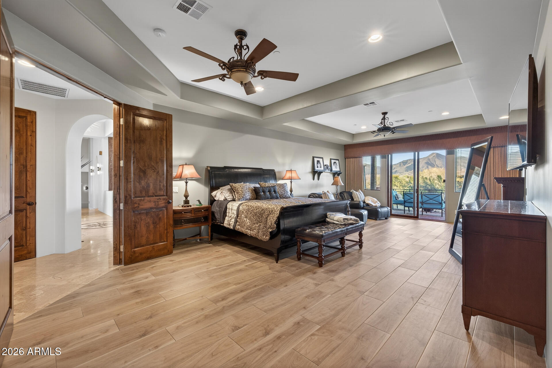 10136 E FILAREE Lane