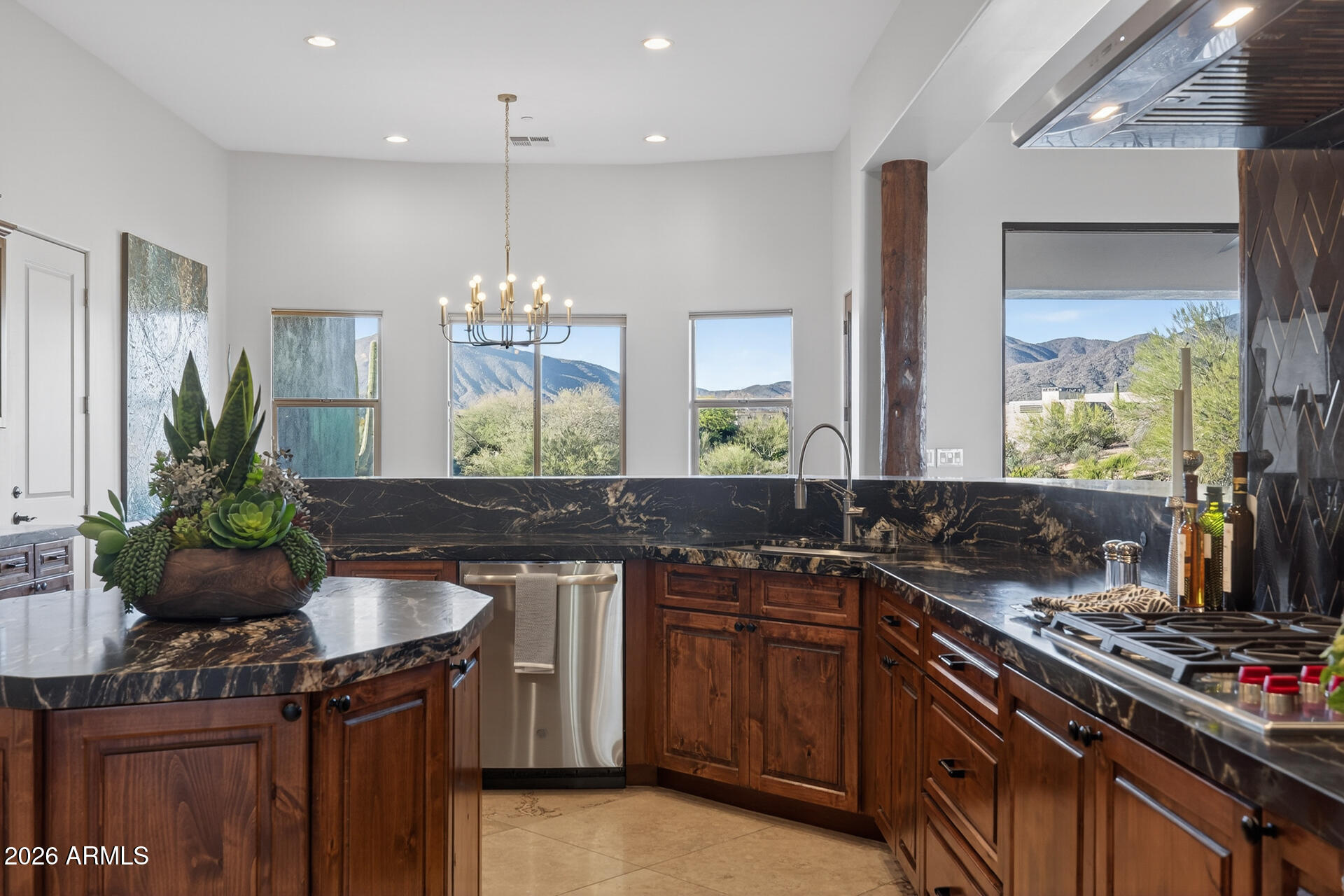 10136 E FILAREE Lane