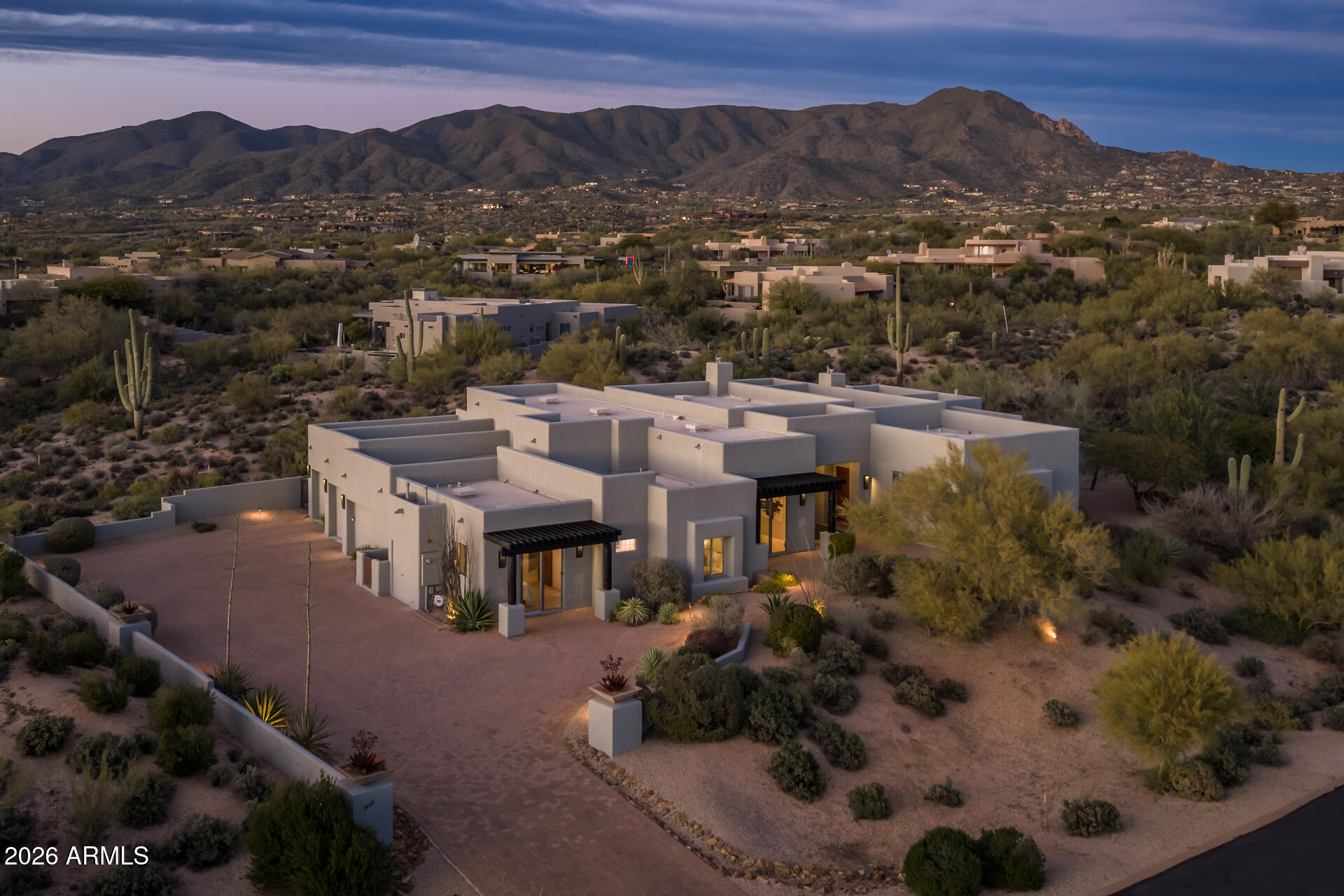 10136 E FILAREE Lane