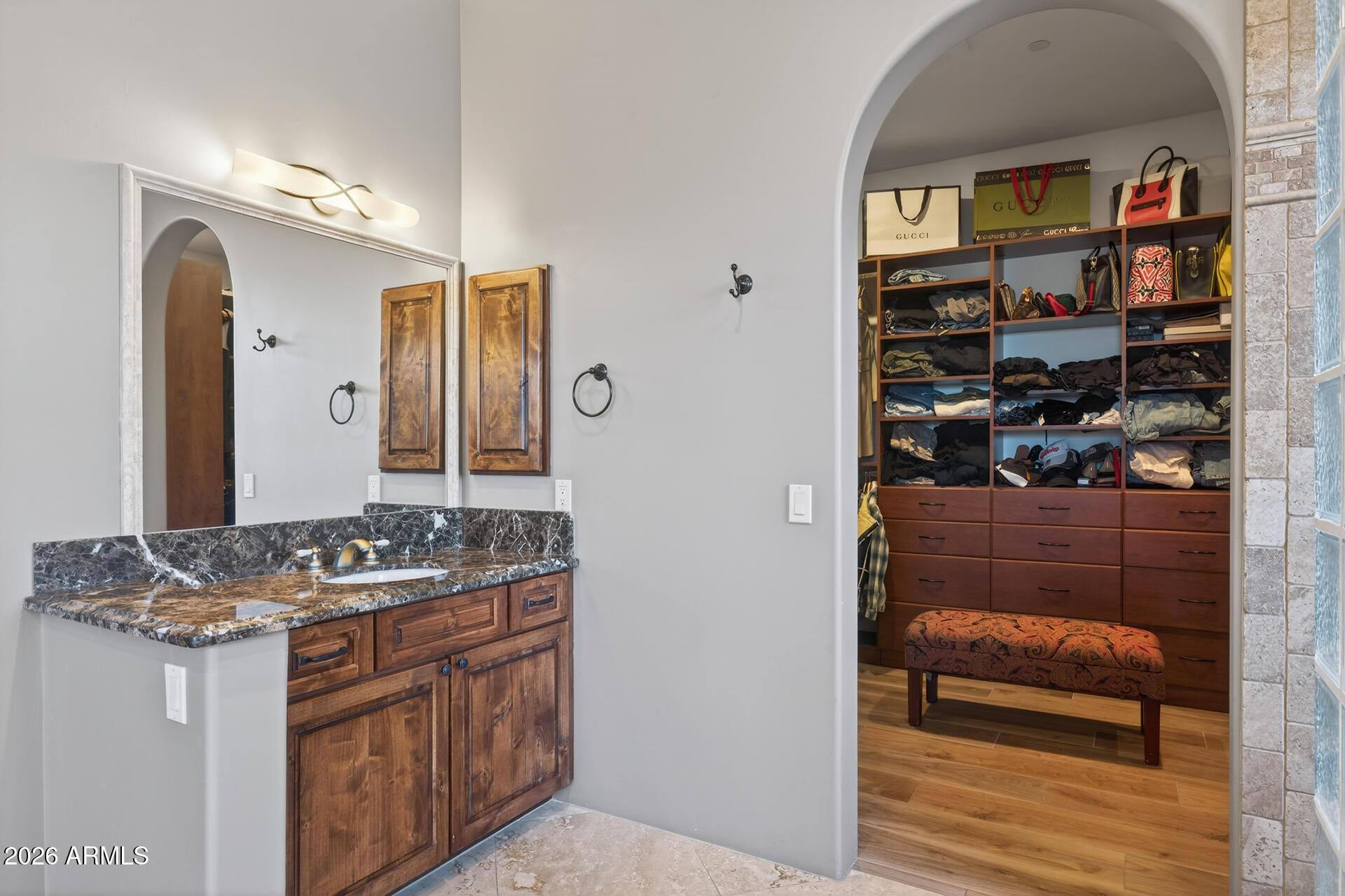 10136 E FILAREE Lane