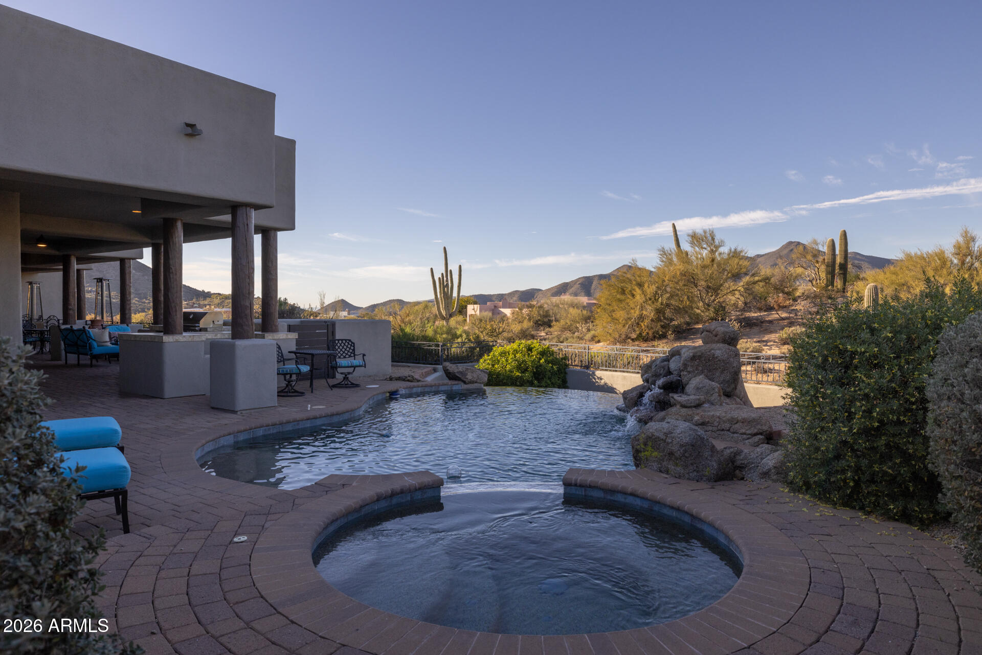 10136 E FILAREE Lane