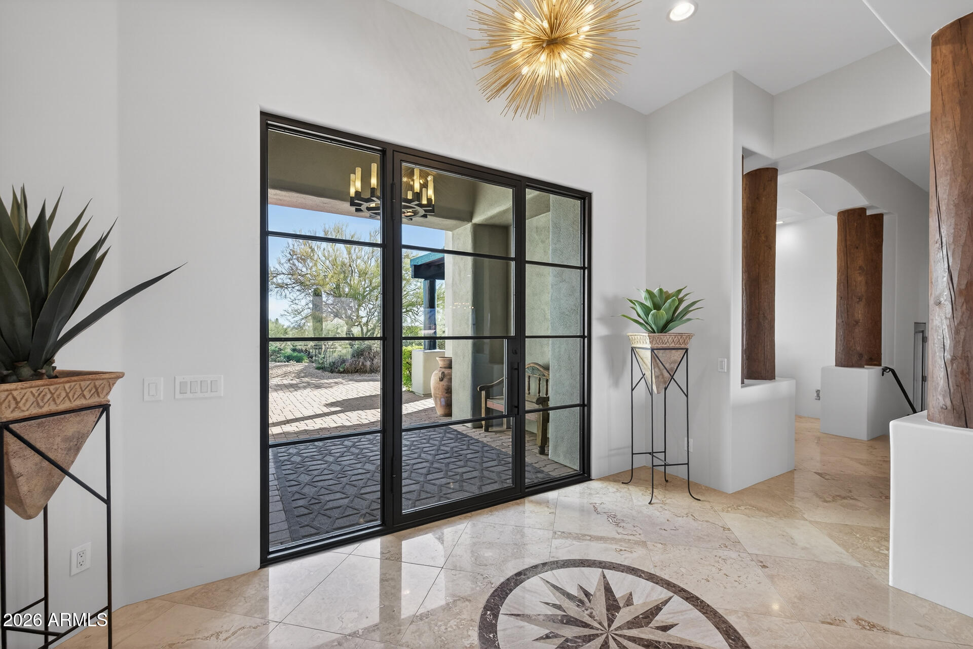 10136 E FILAREE Lane