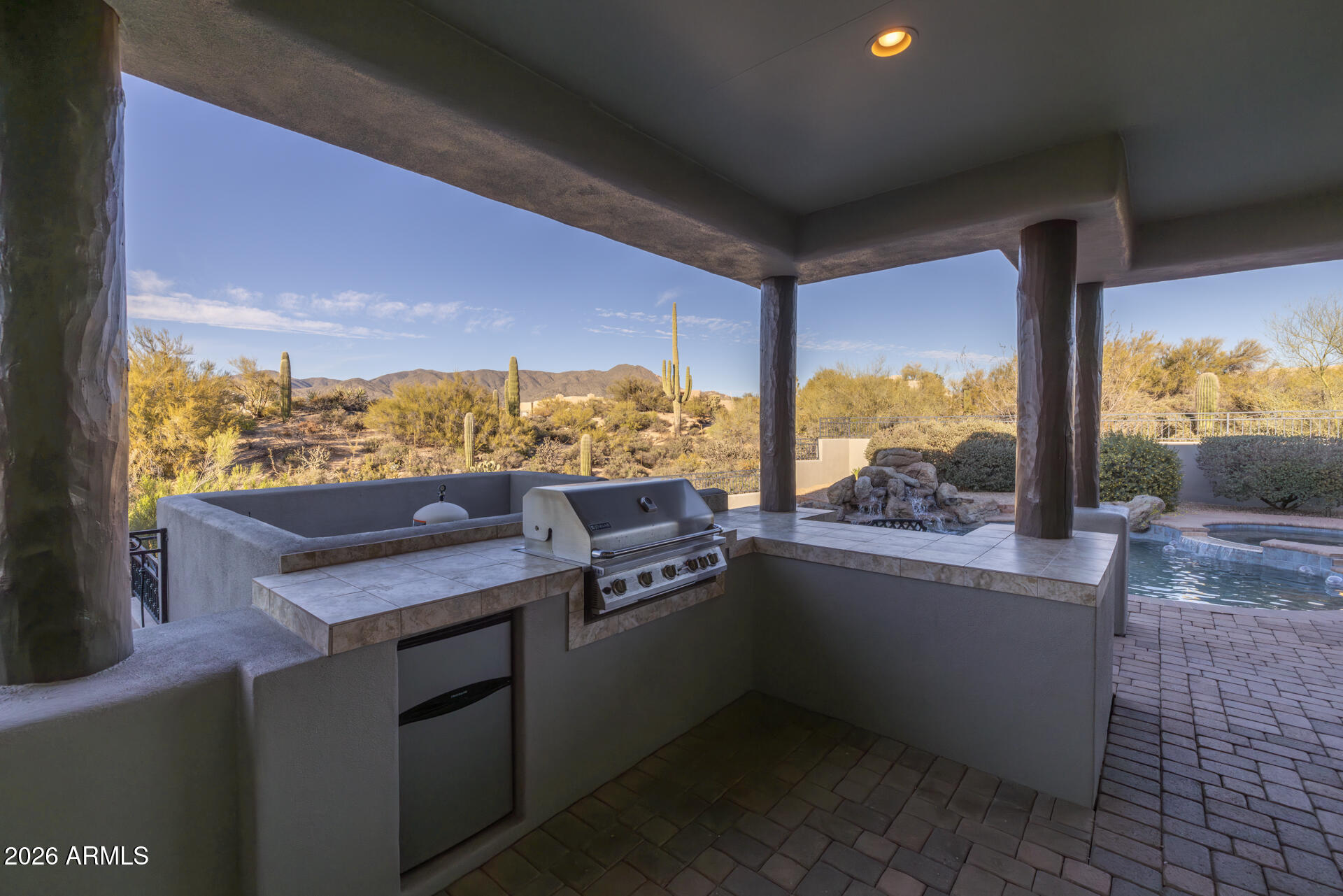 10136 E FILAREE Lane