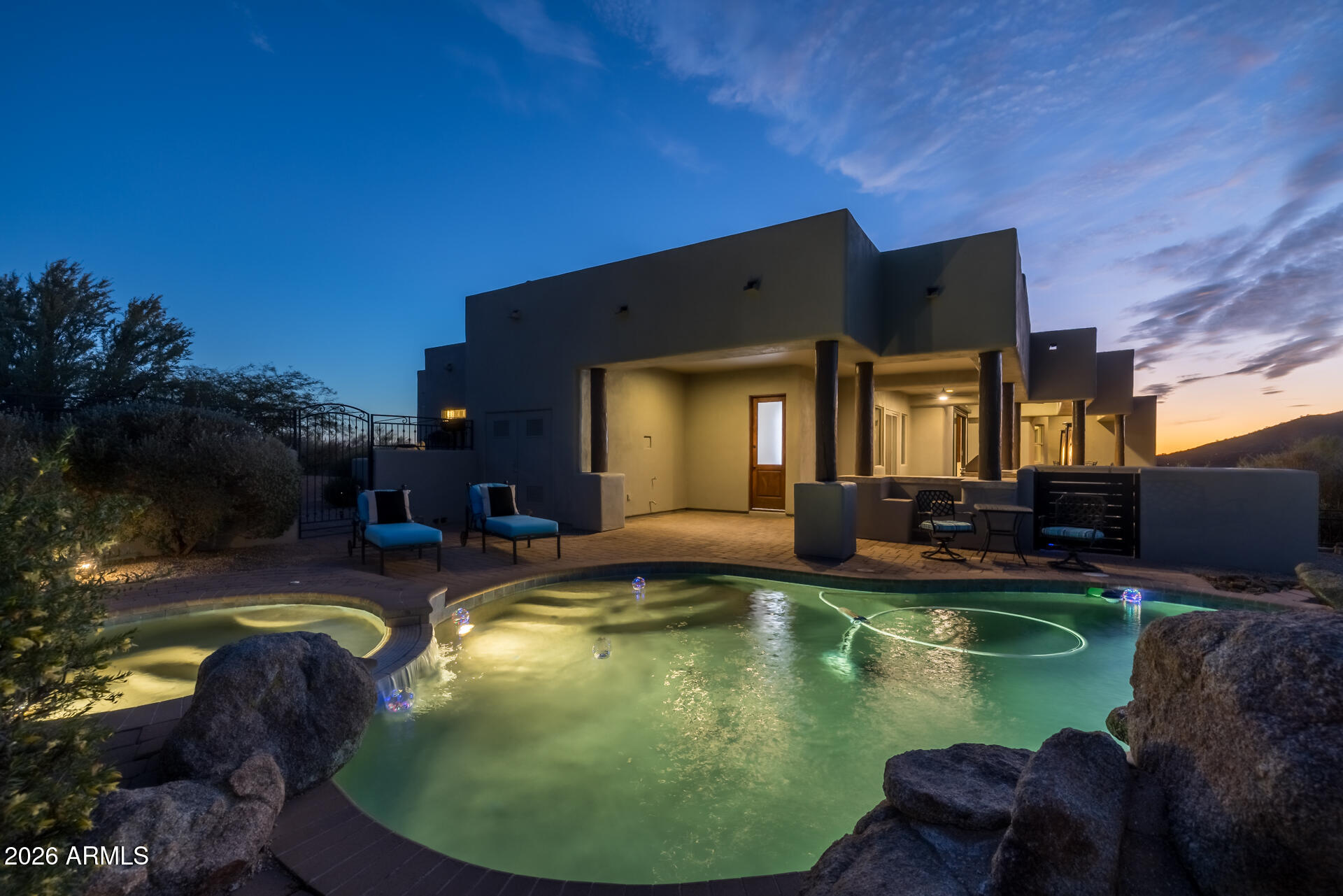 10136 E FILAREE Lane