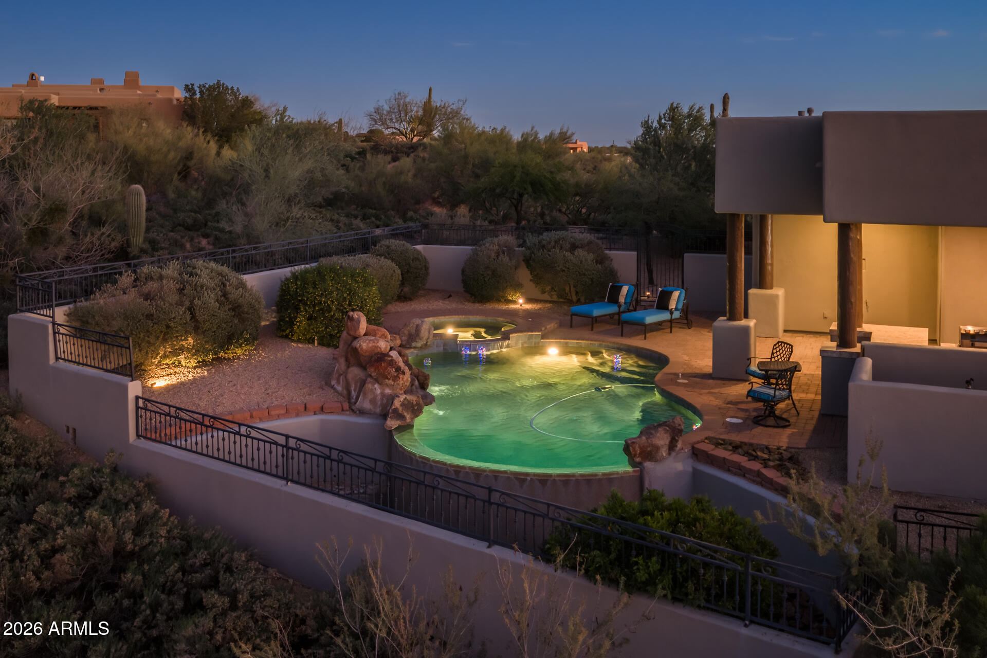 10136 E FILAREE Lane