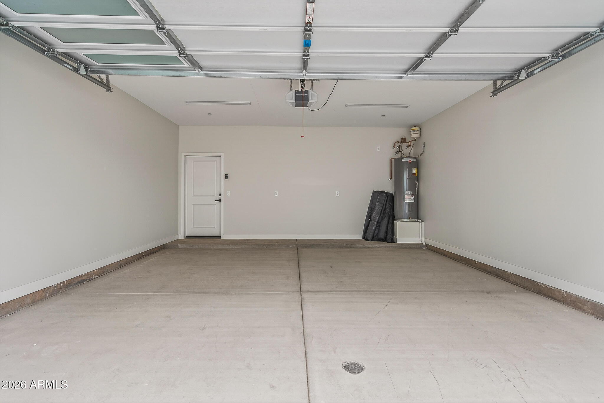 2601 E CLARENDON Avenue 2