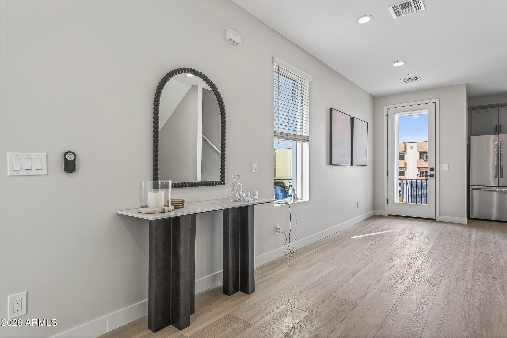 2601 E CLARENDON Avenue 2