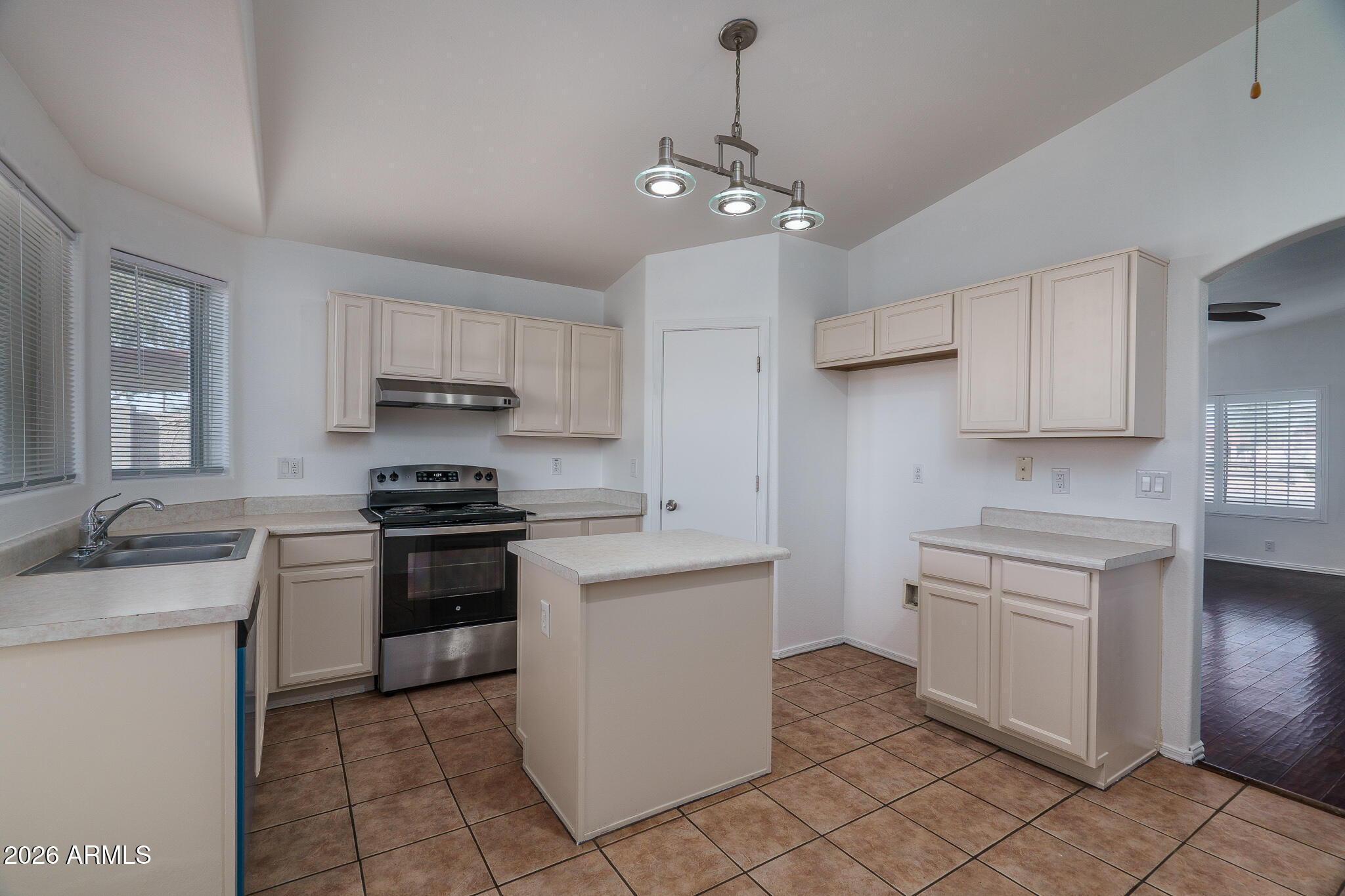 4545 N 67TH Avenue 1028