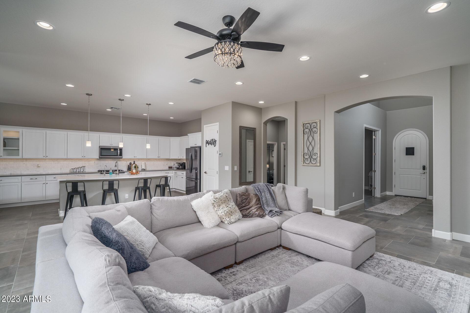 12329 S 179th Avenue