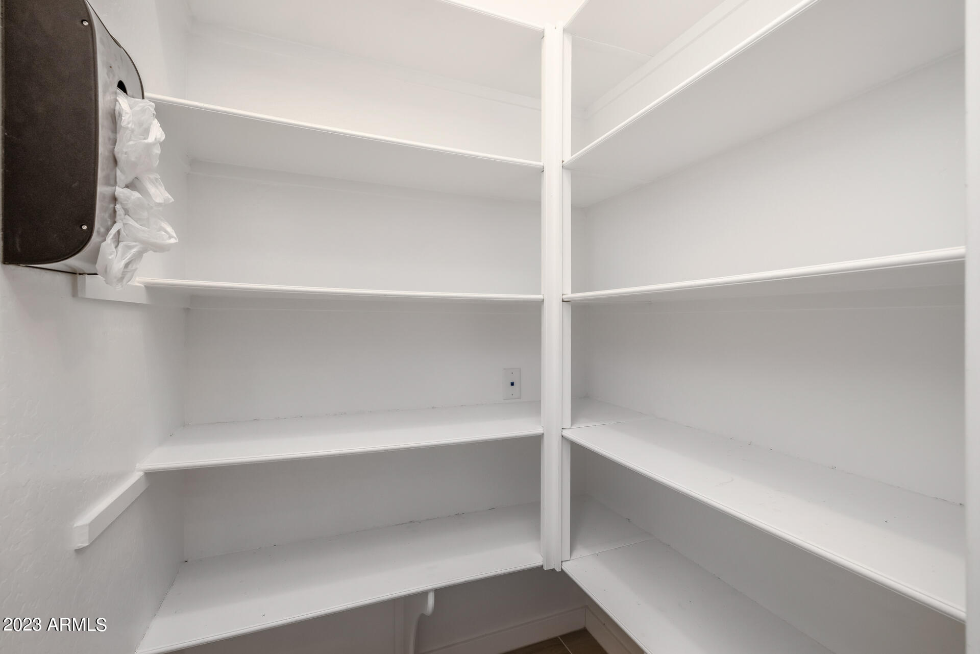 250 W QUEEN CREEK Road 210