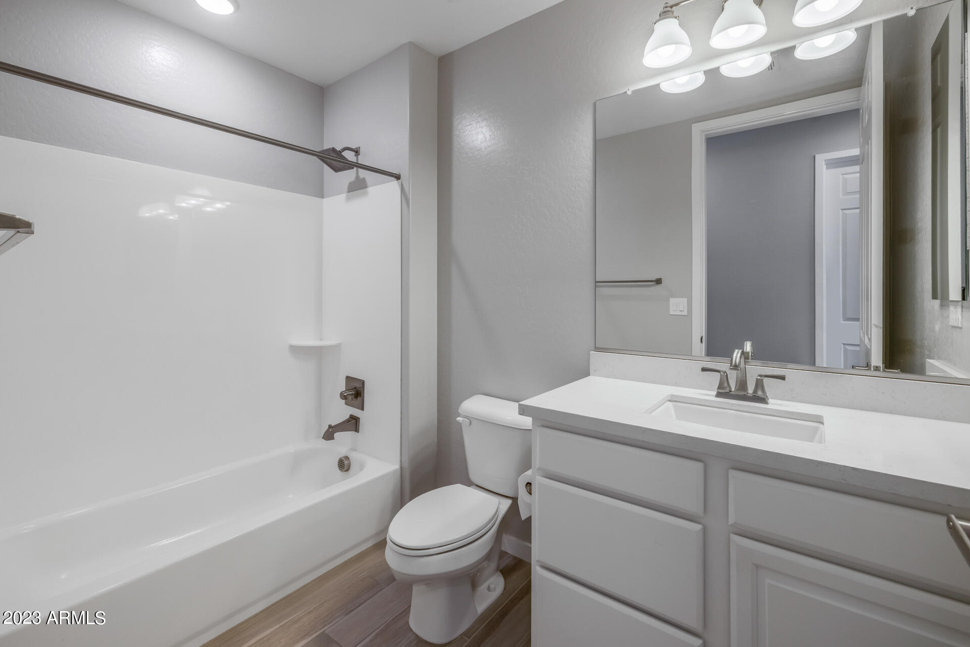 250 W QUEEN CREEK Road 210