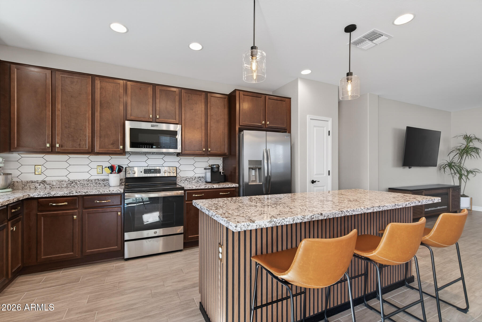 14341 W SMOKETREE Drive