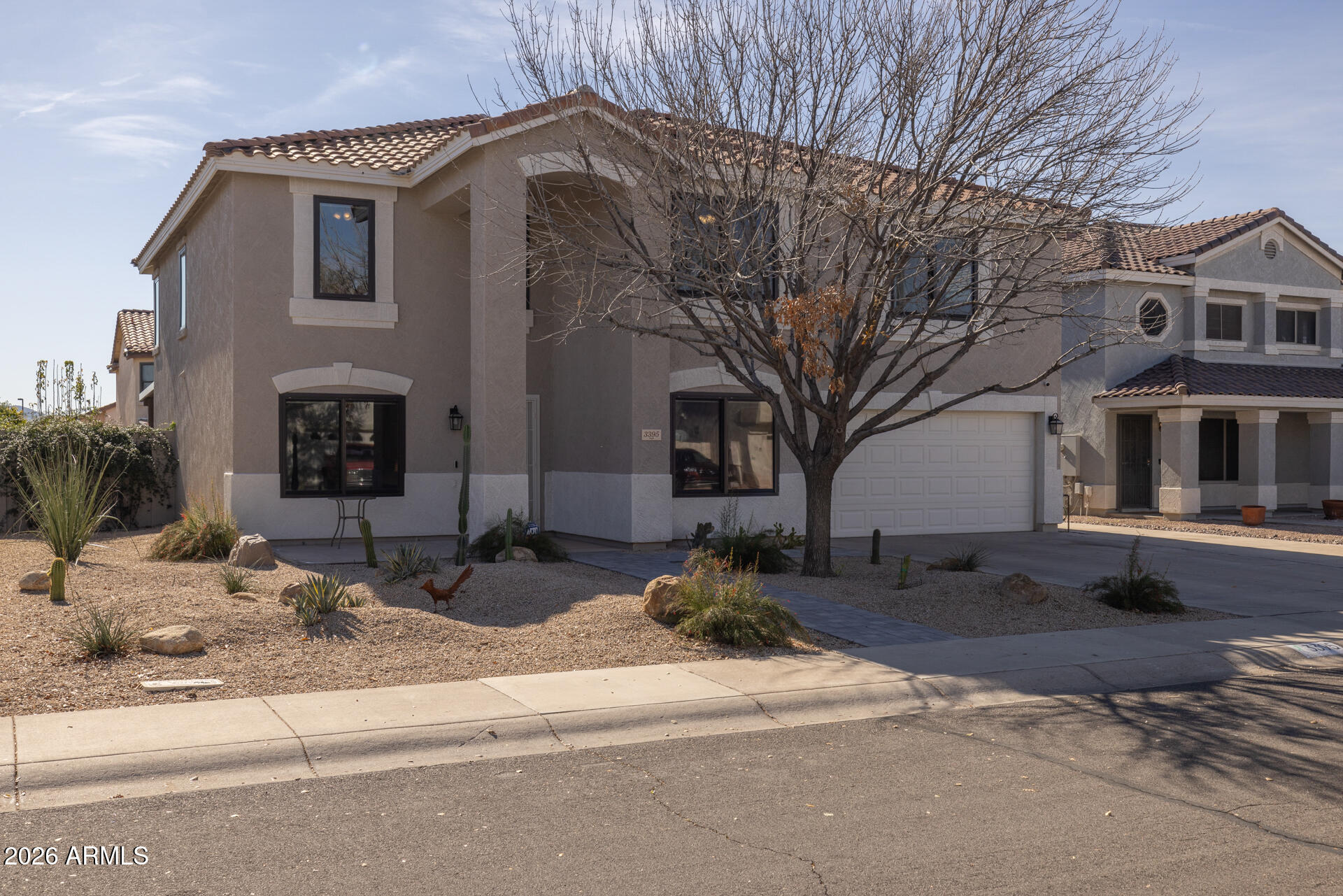 3395 E LONGHORN Drive