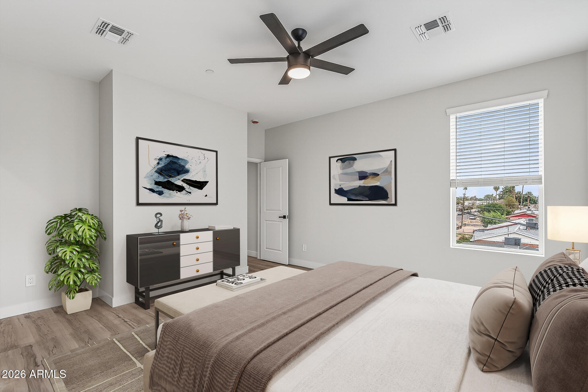 2601 E CLARENDON Avenue 1