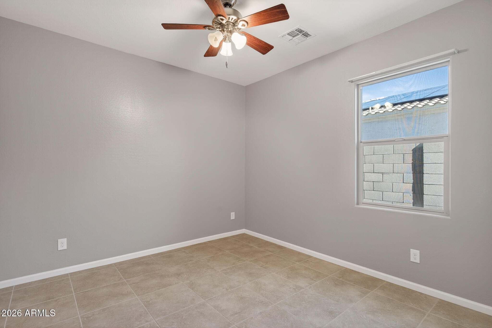 19966 W SHERMAN Street