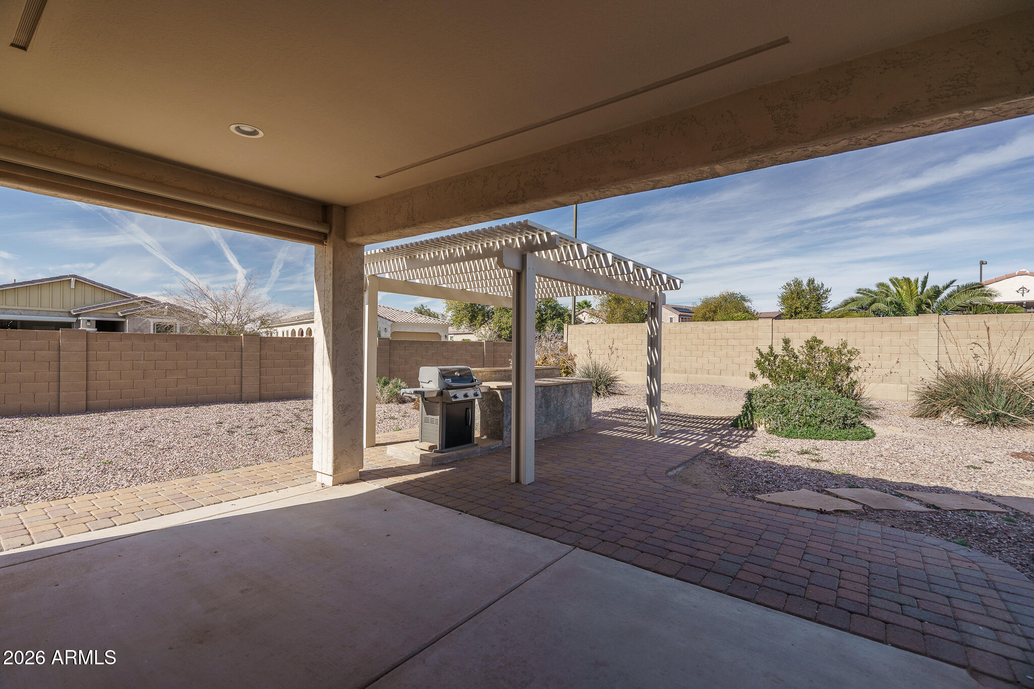 19966 W SHERMAN Street