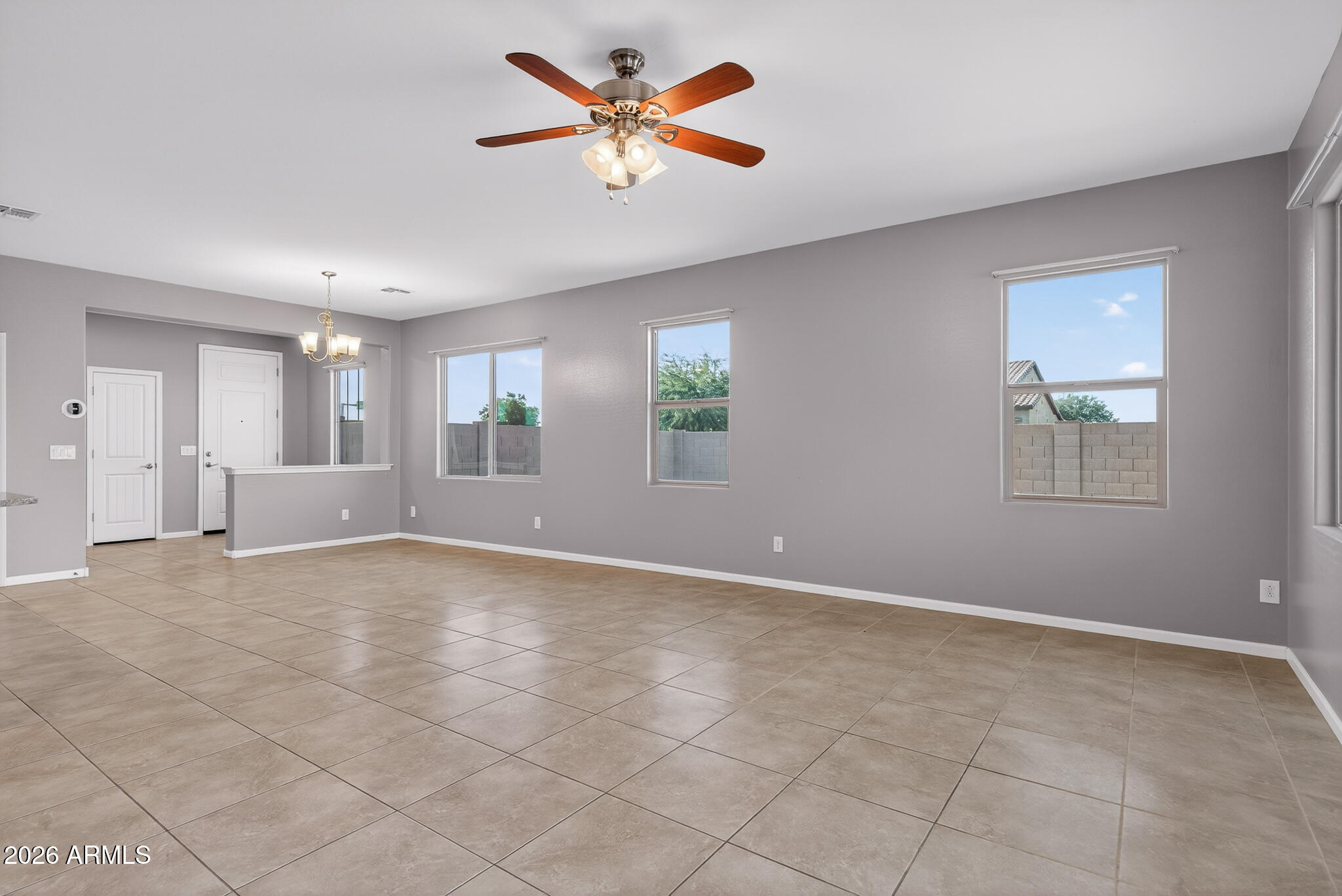 19966 W SHERMAN Street