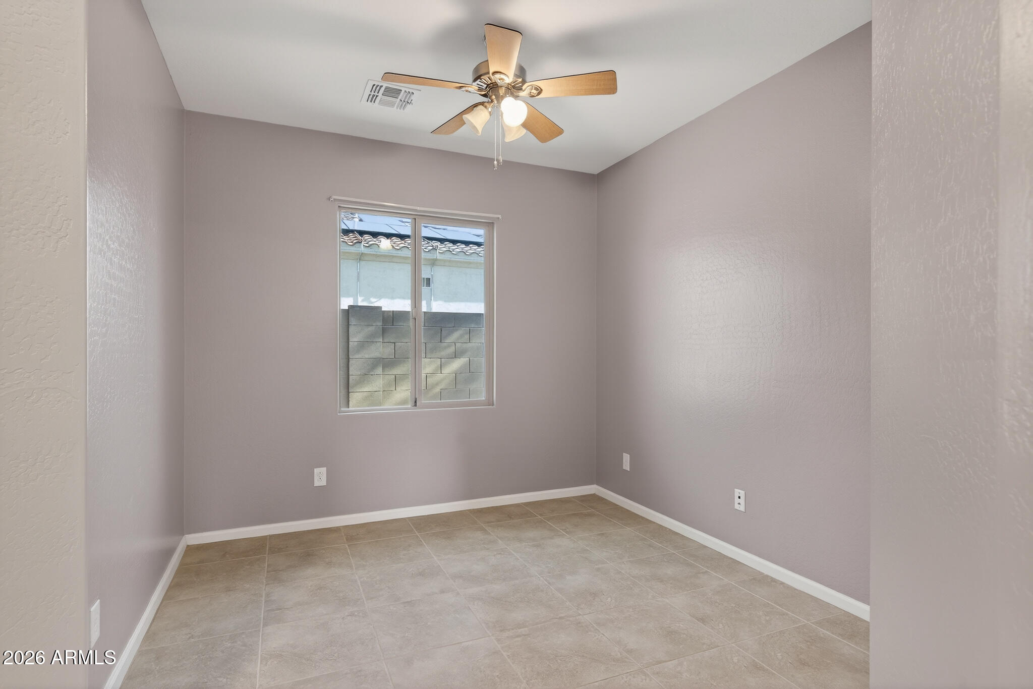 19966 W SHERMAN Street