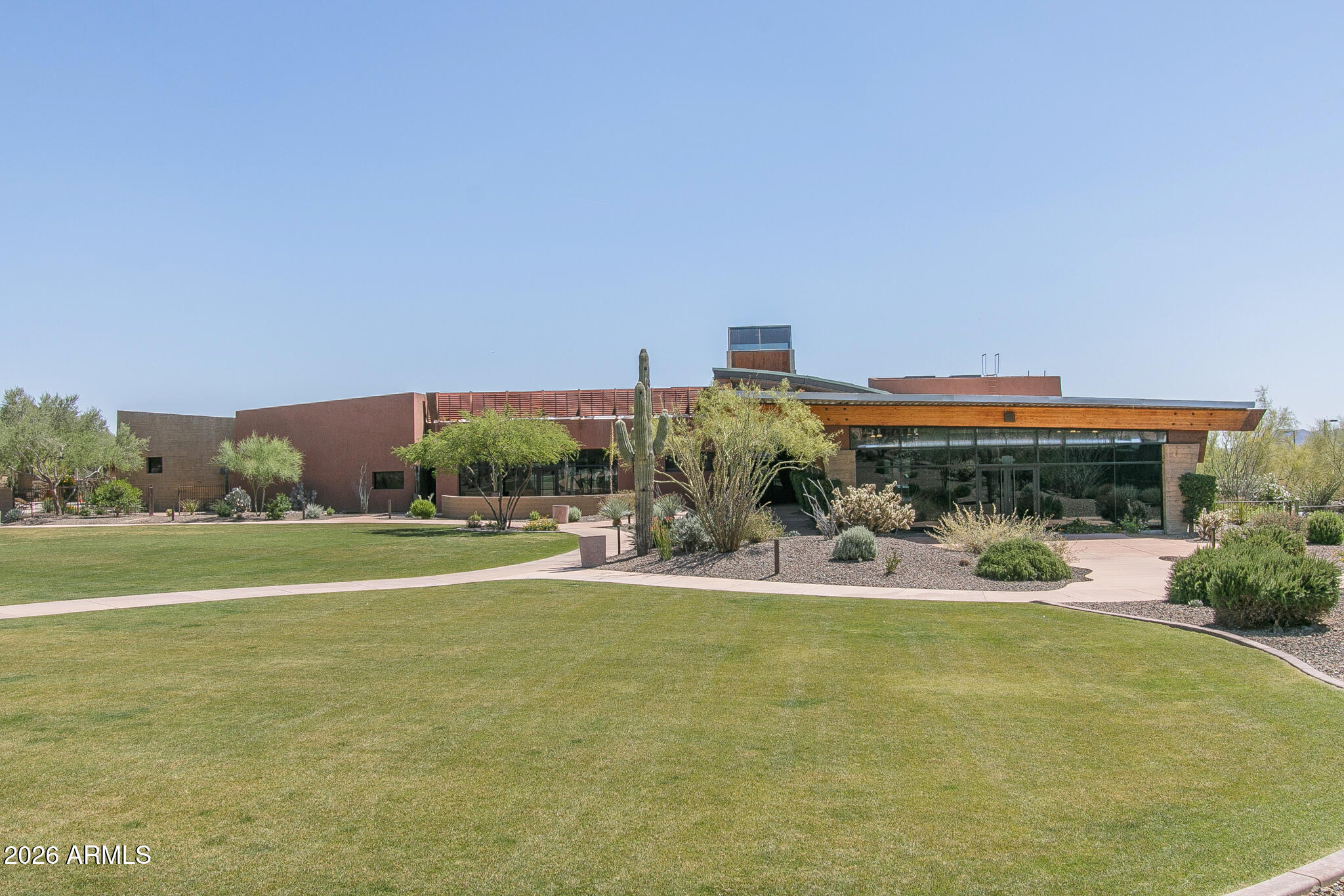 2160 W BARWICK Drive