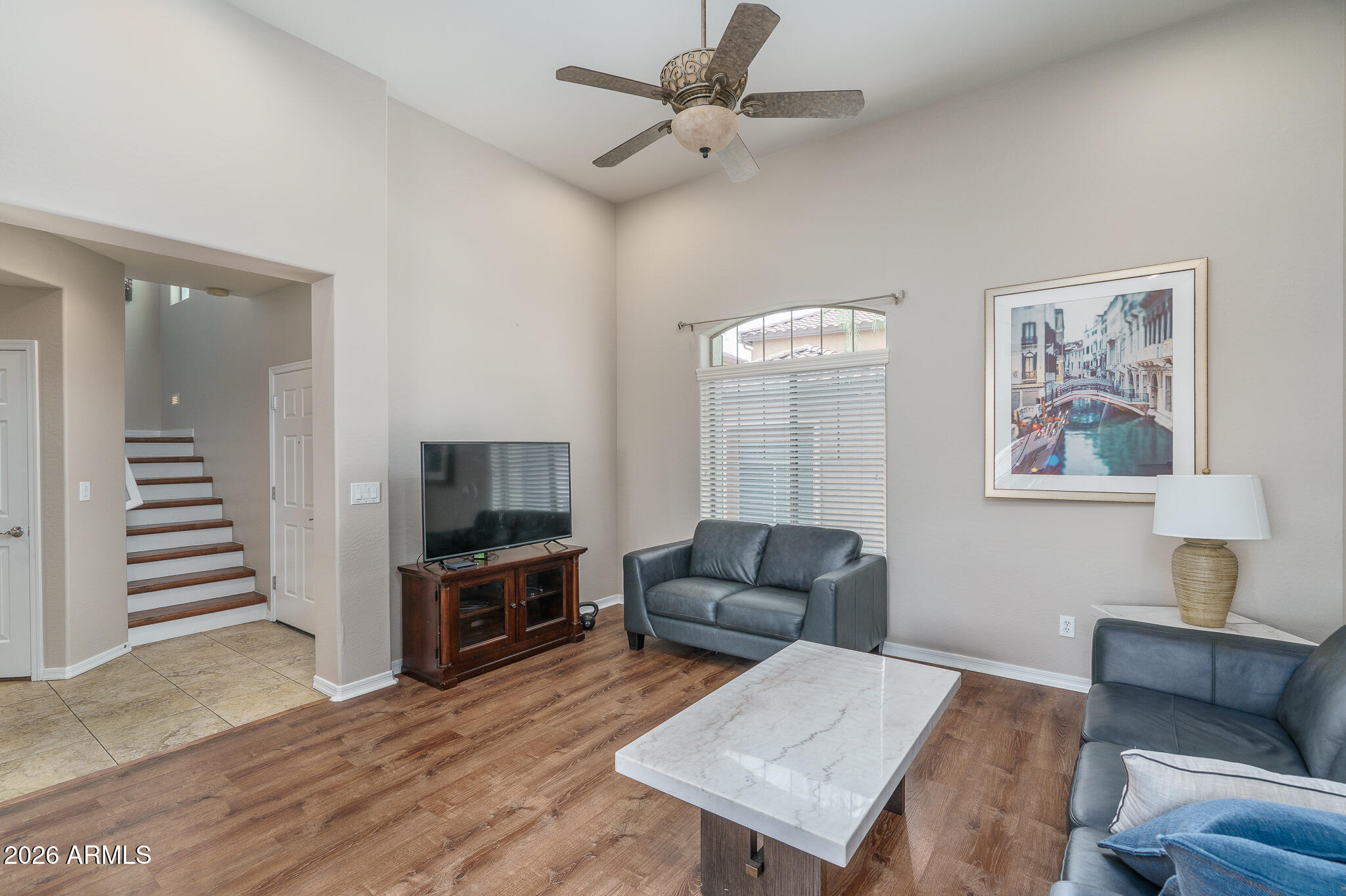 2160 W BARWICK Drive