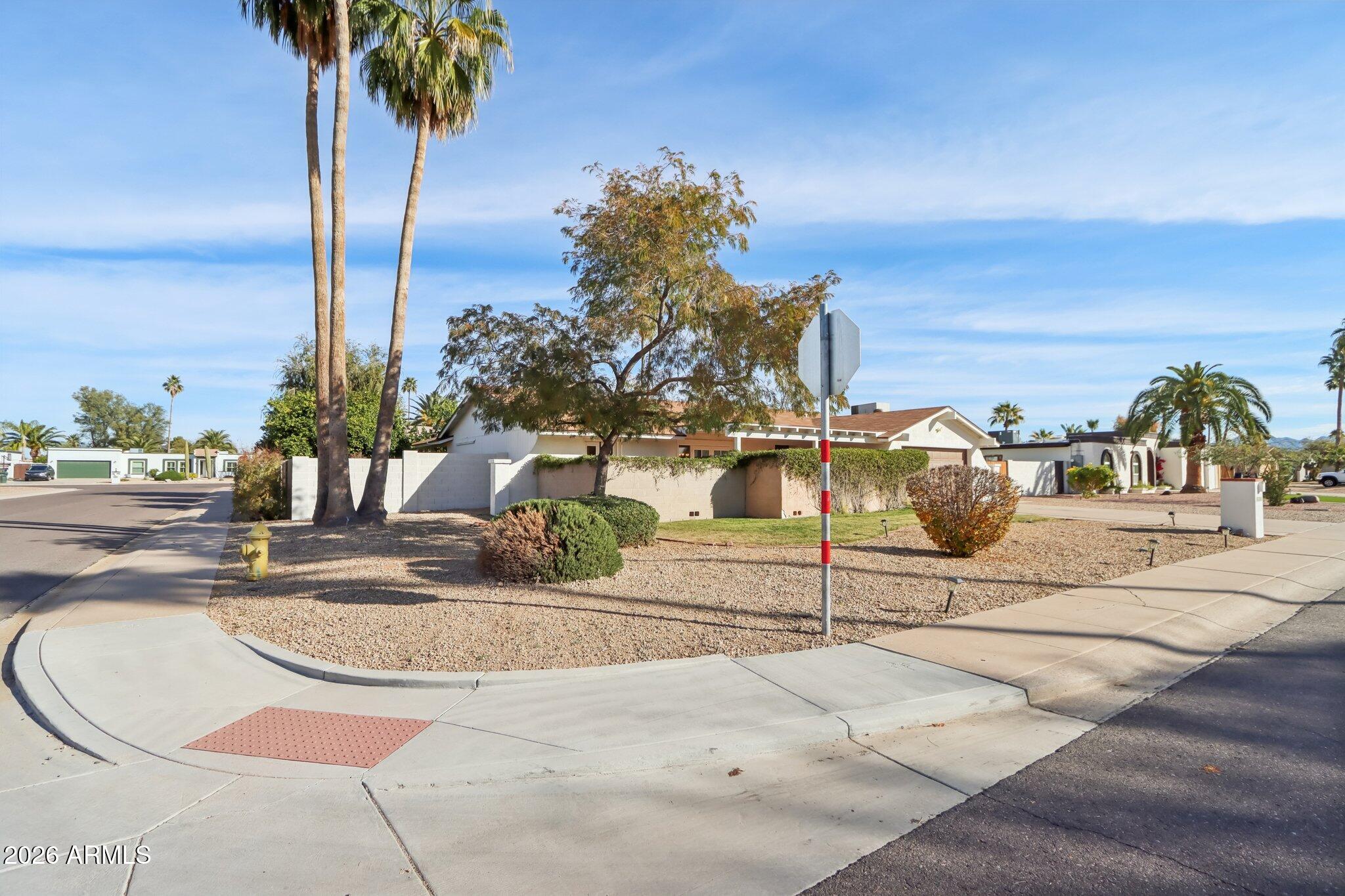 5302 E EVANS Drive
