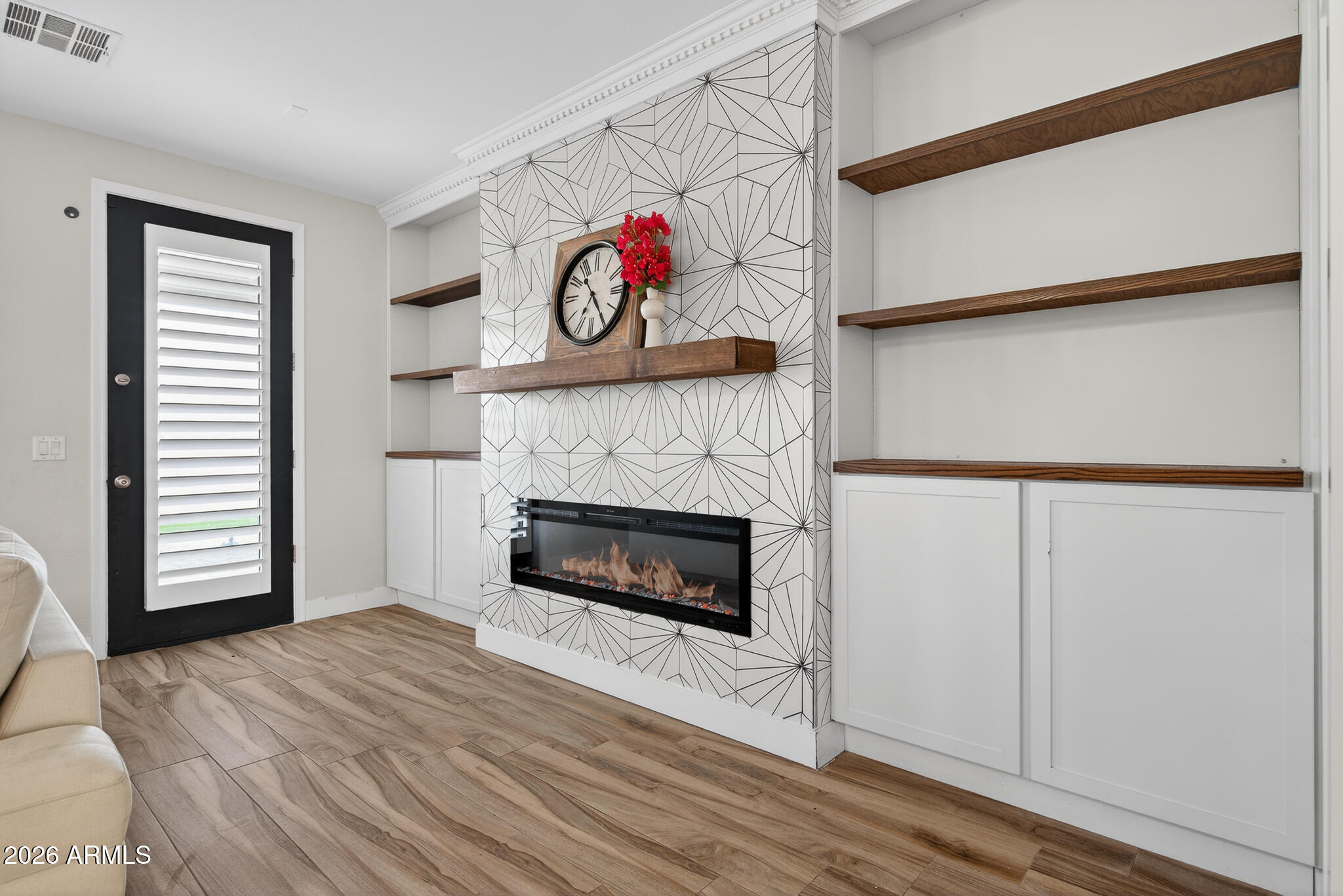 18478 W SAGUARO Lane