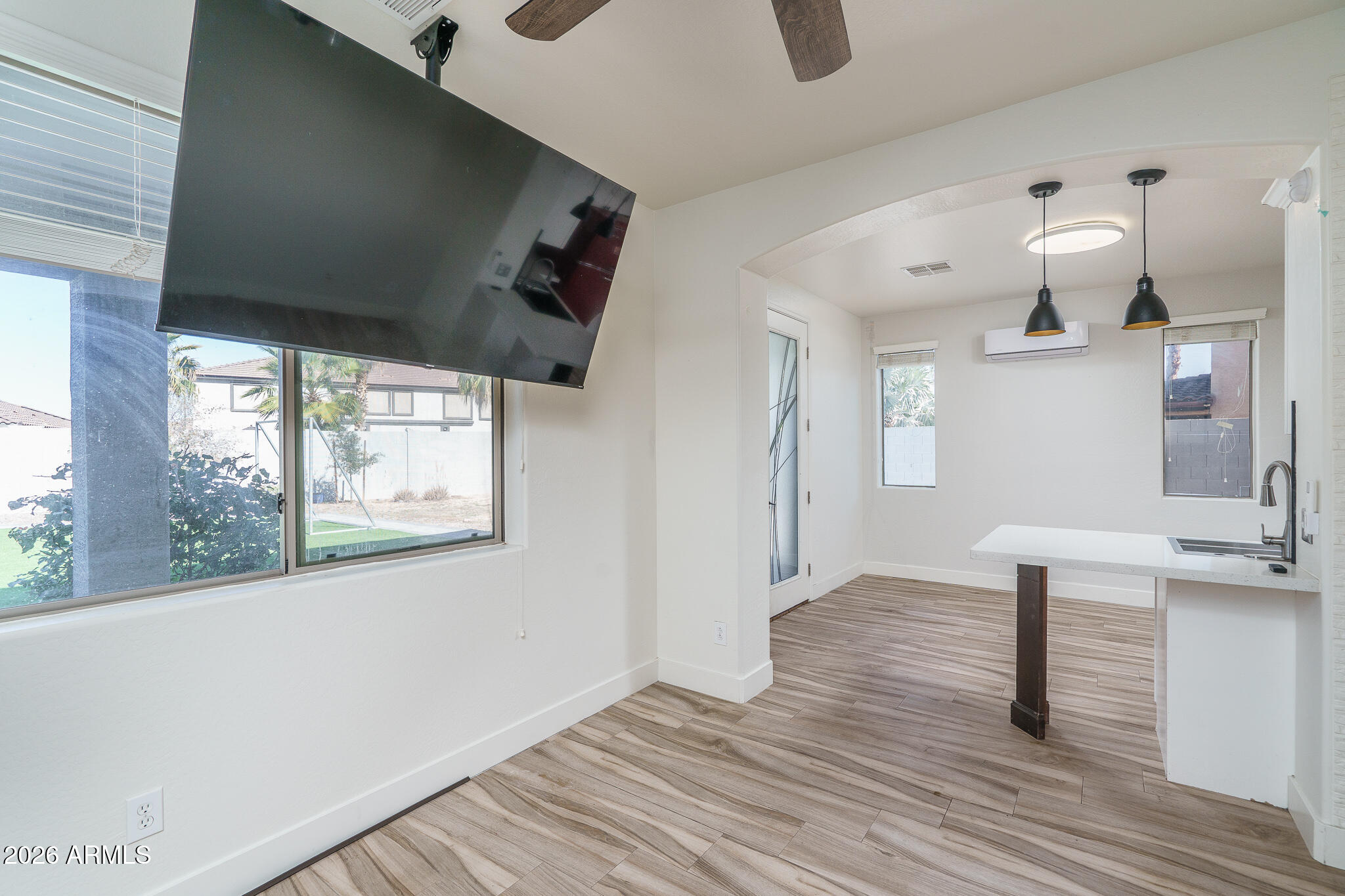 18478 W SAGUARO Lane