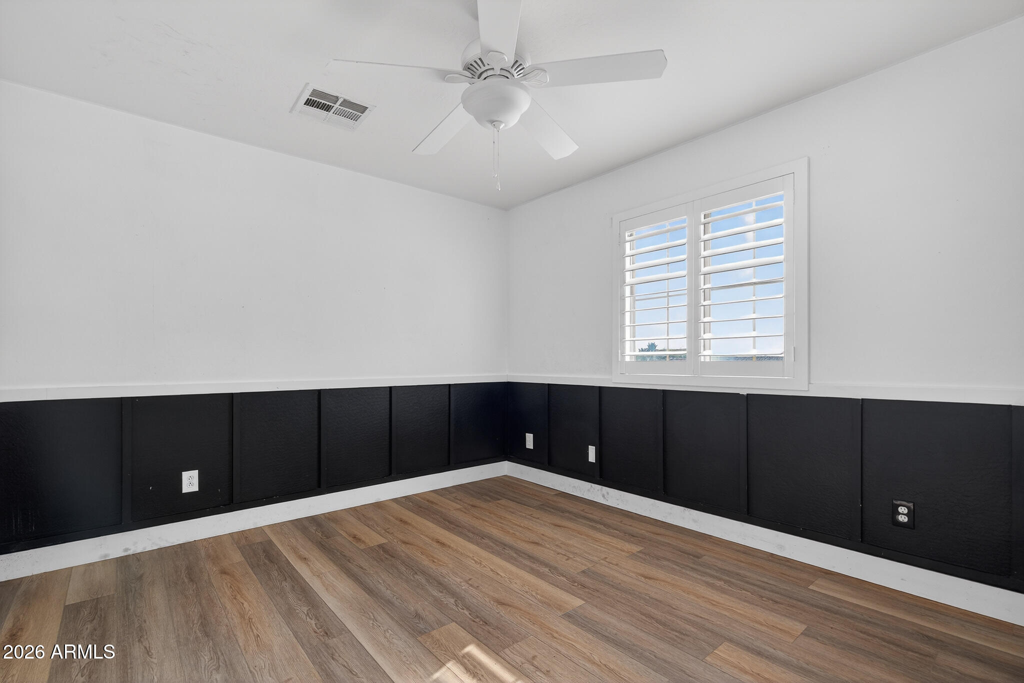 18478 W SAGUARO Lane