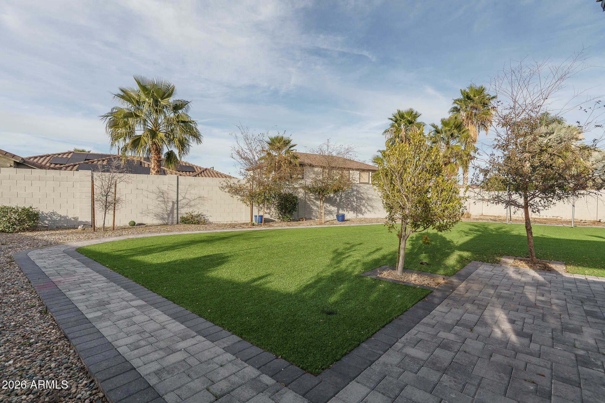 18478 W SAGUARO Lane