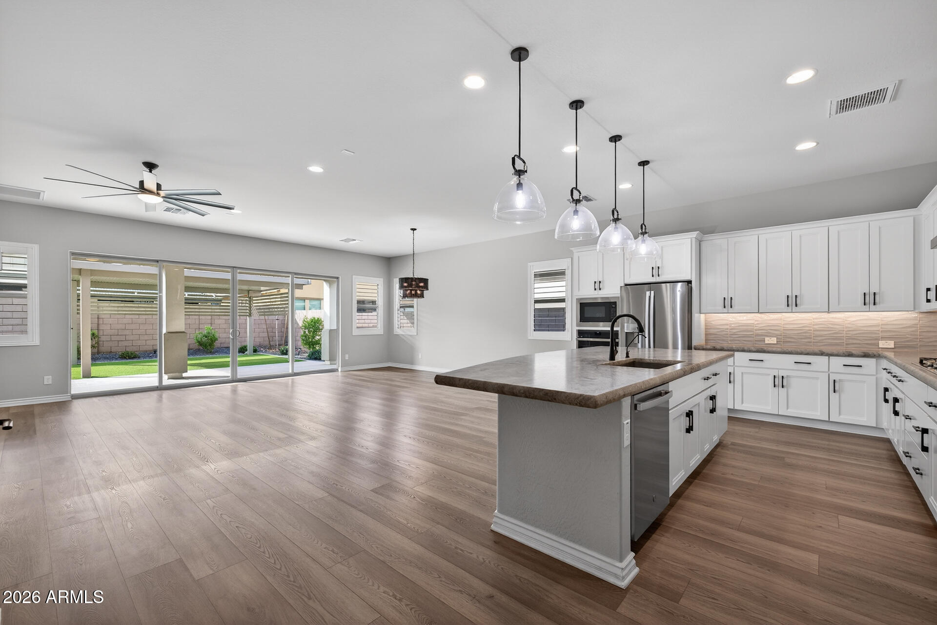 22891 E MAYBERRY Road