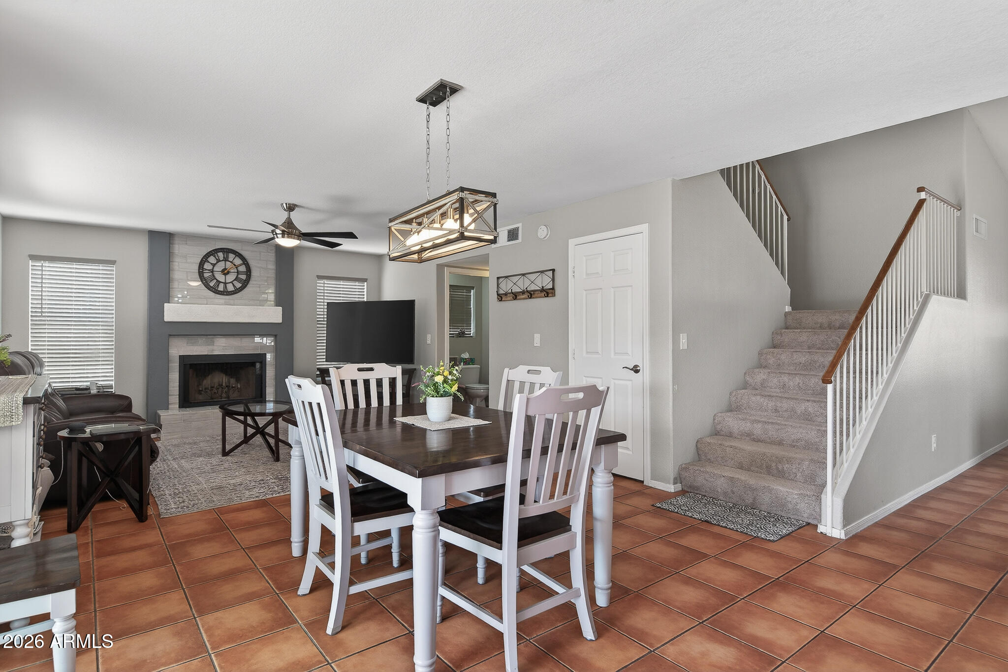 1261 E VILLA MARIA Drive