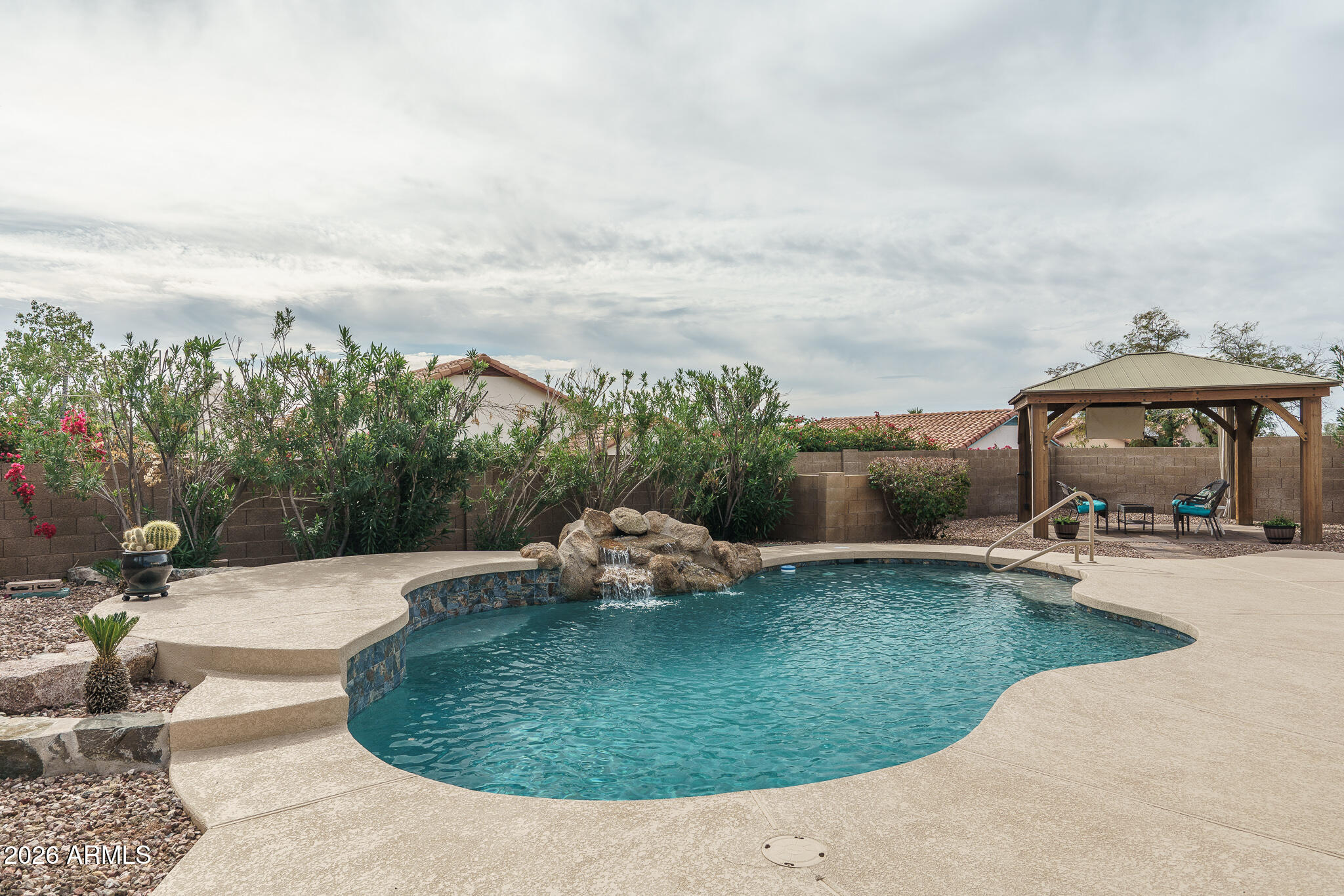 1261 E VILLA MARIA Drive
