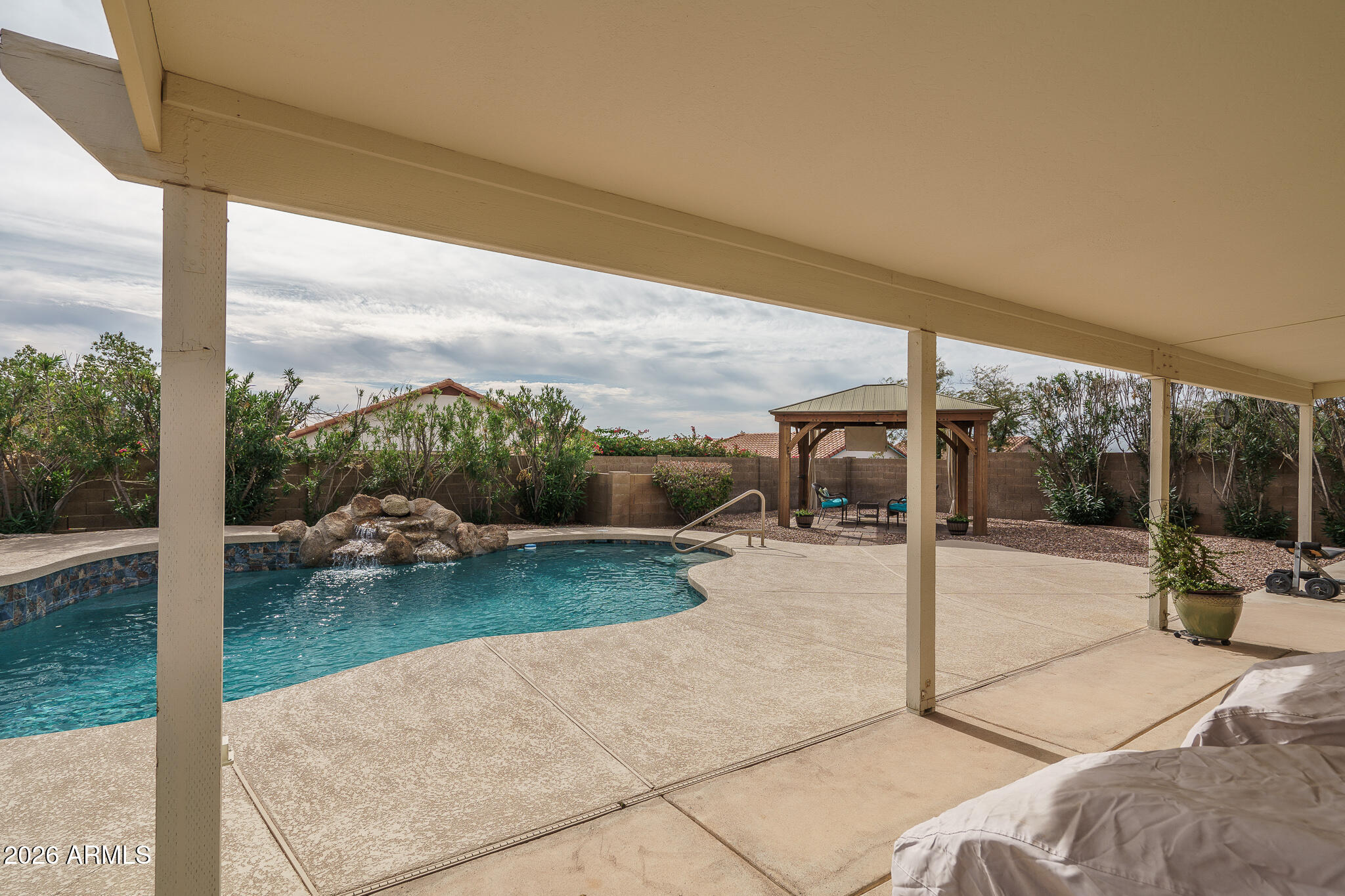 1261 E VILLA MARIA Drive