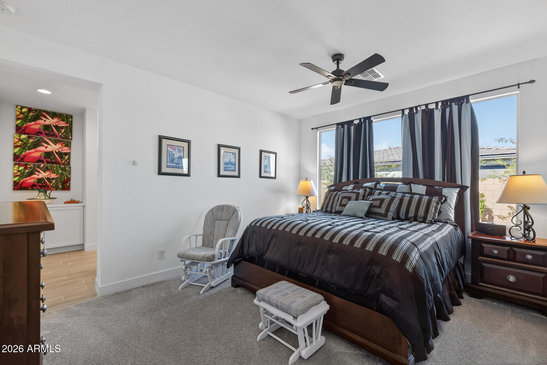 1540 W DESERT SPOON Drive