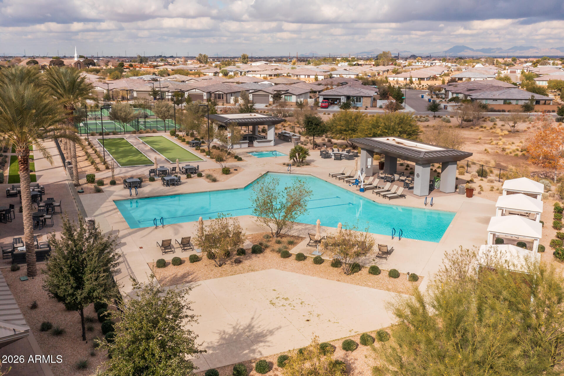 1540 W DESERT SPOON Drive